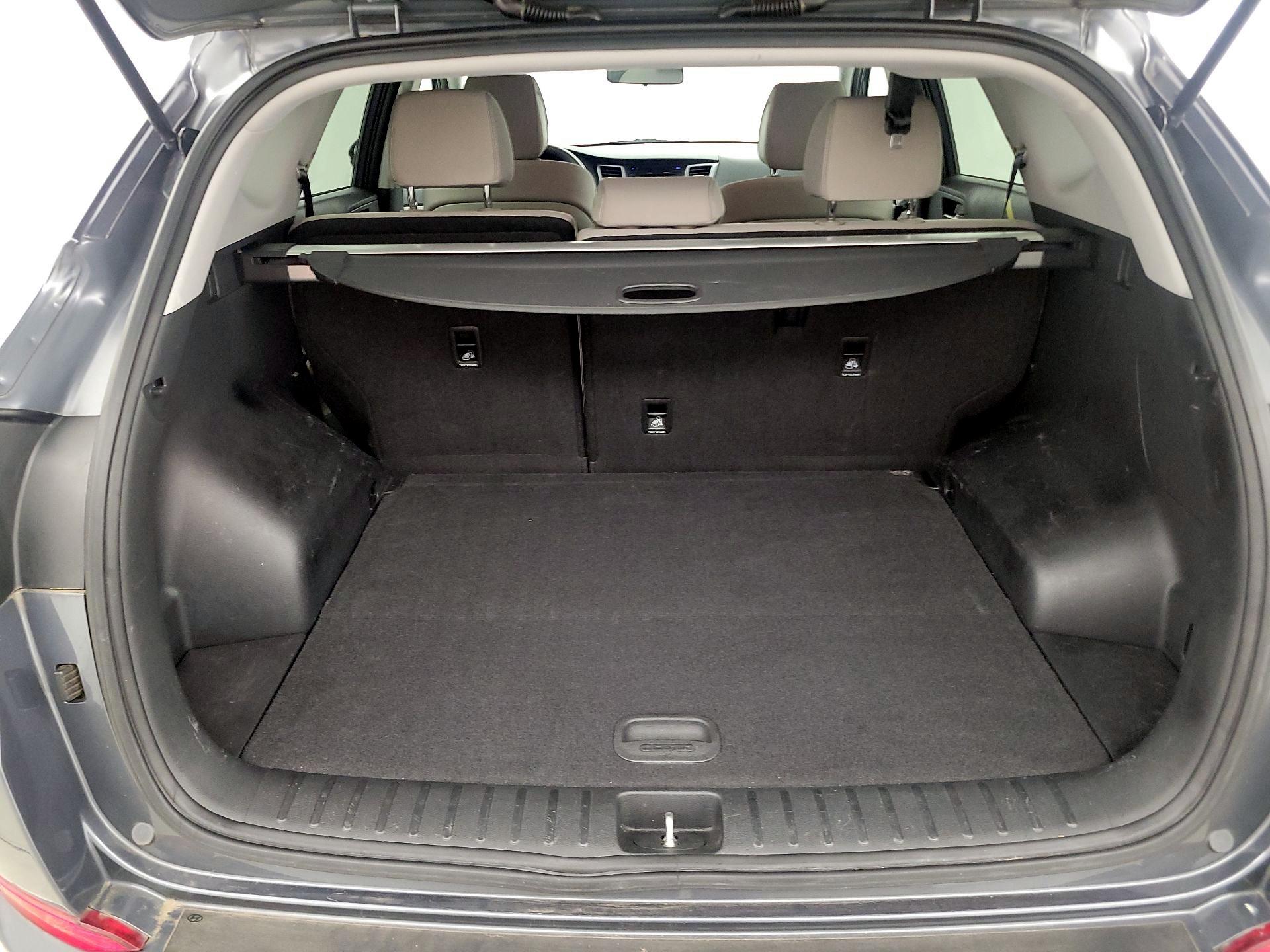 Thumbnail: 2016 Hyundai Tucson - 20