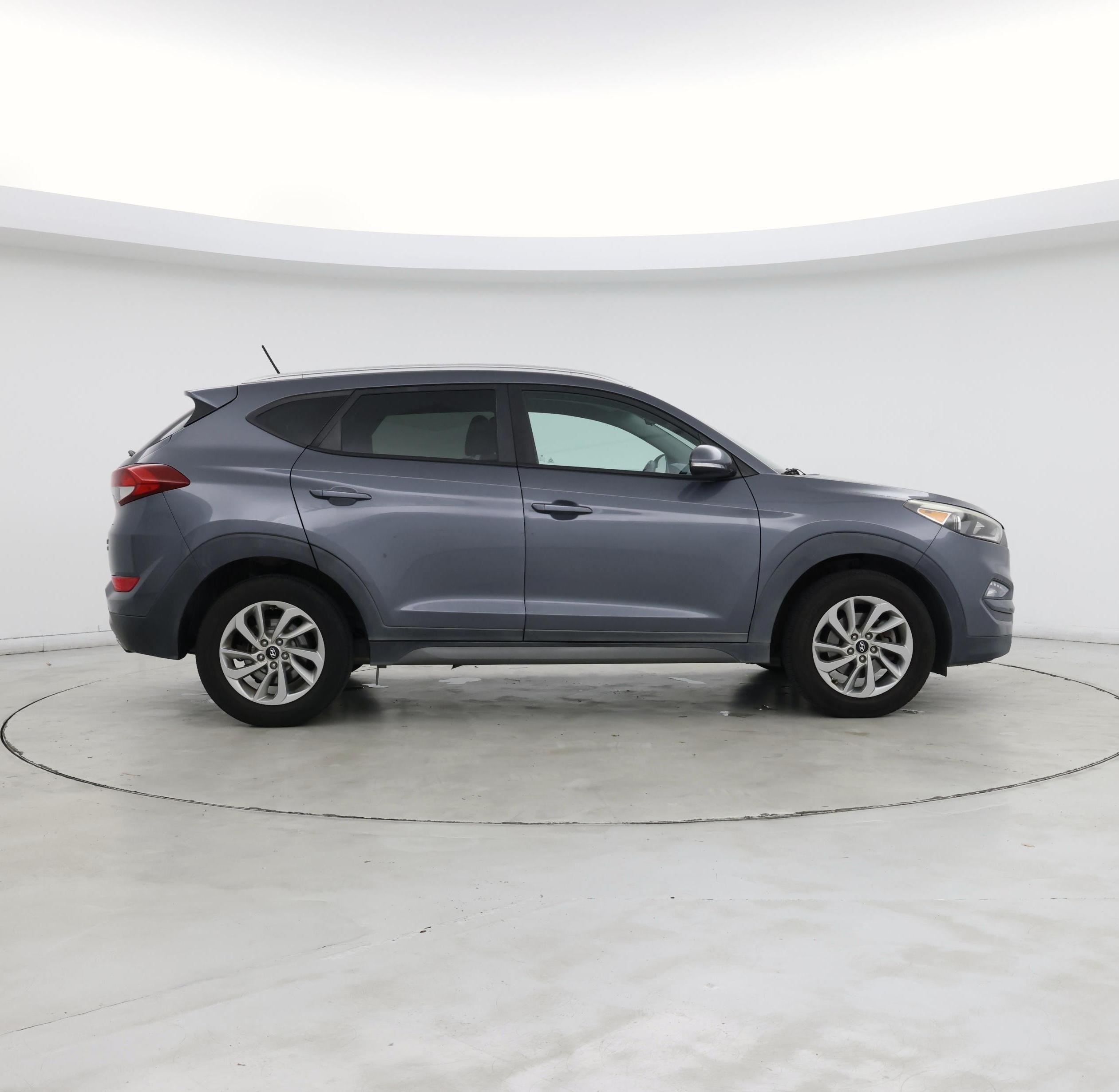 Thumbnail: 2016 Hyundai Tucson - 7