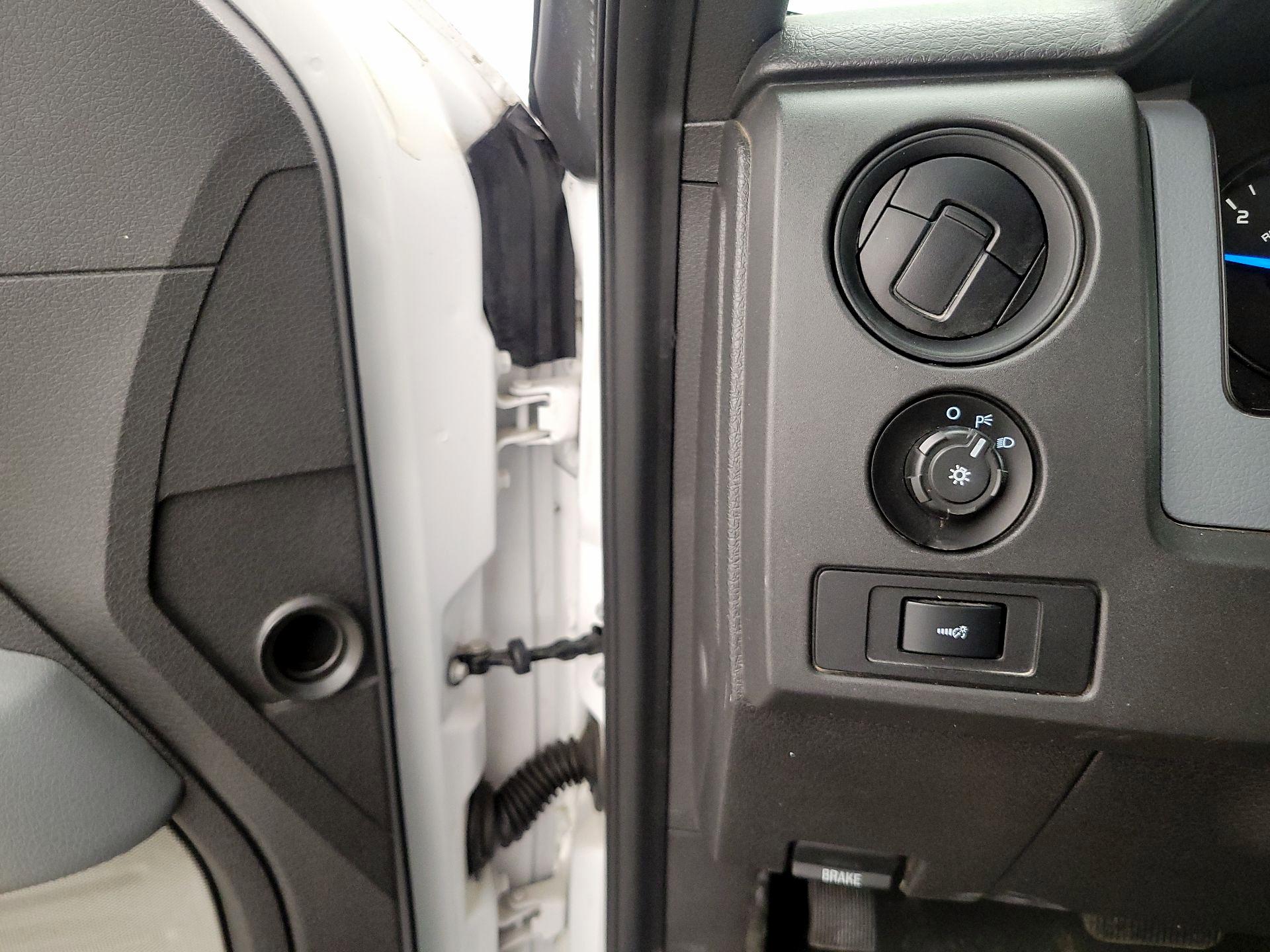 Thumbnail: 2014 Ford F-150 - 13