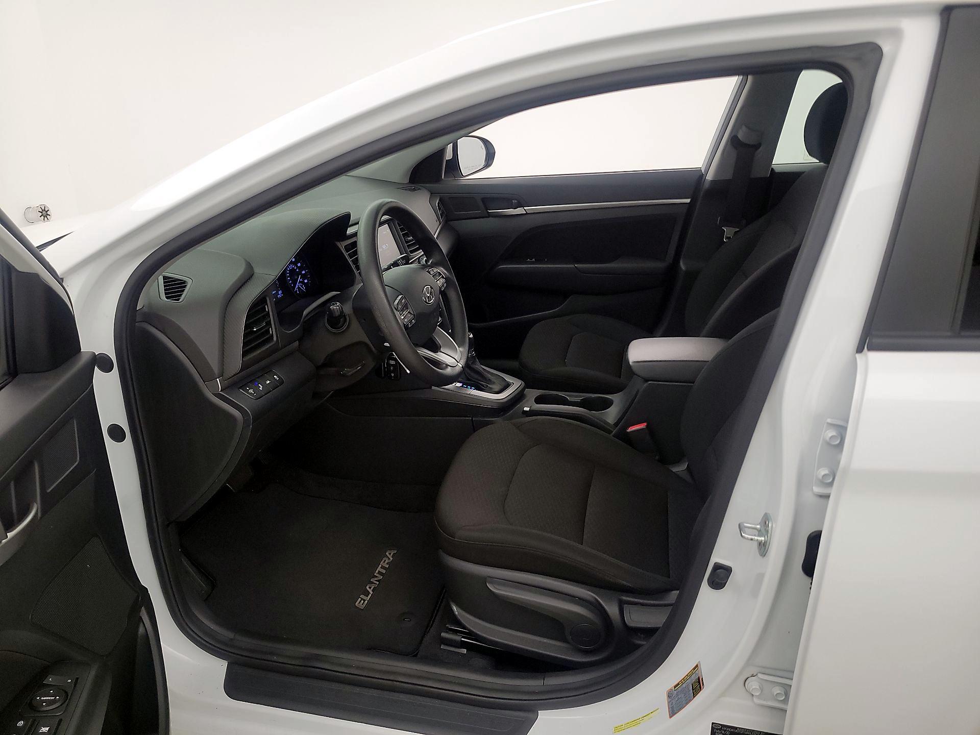 Thumbnail: 2020 Hyundai Elantra - 19