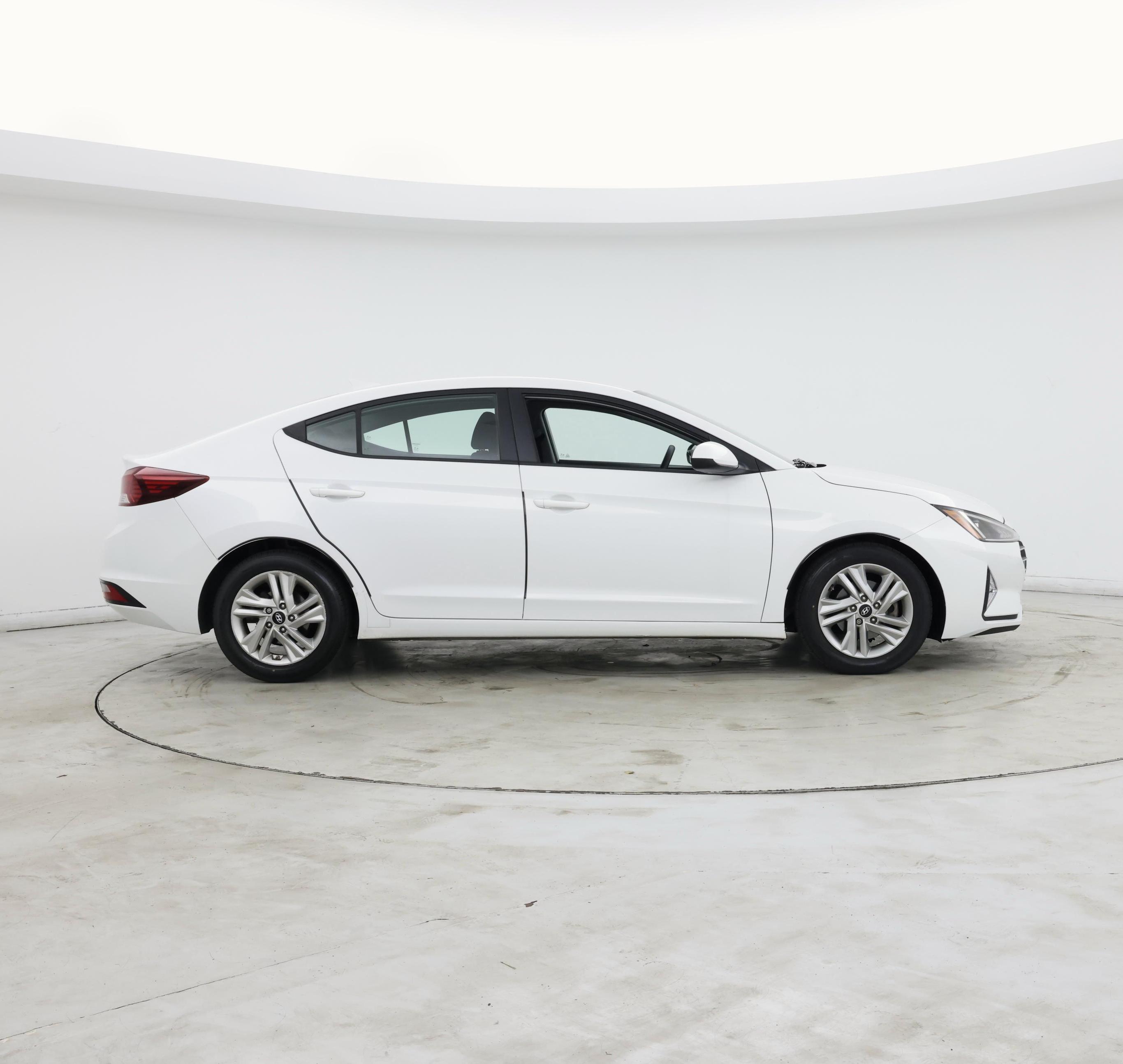 Thumbnail: 2020 Hyundai Elantra - 7