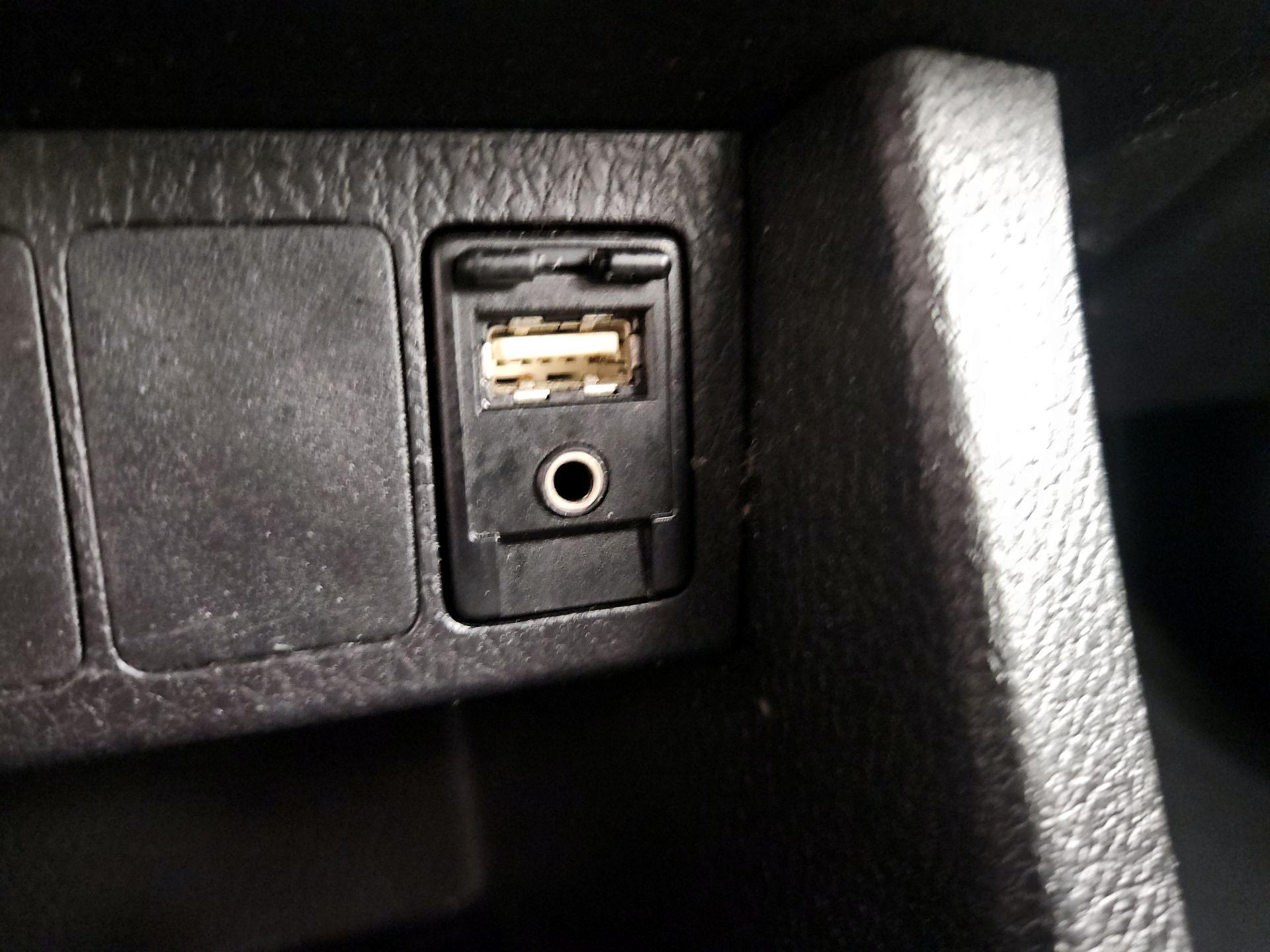 Thumbnail: 2017 Toyota Corolla - 18