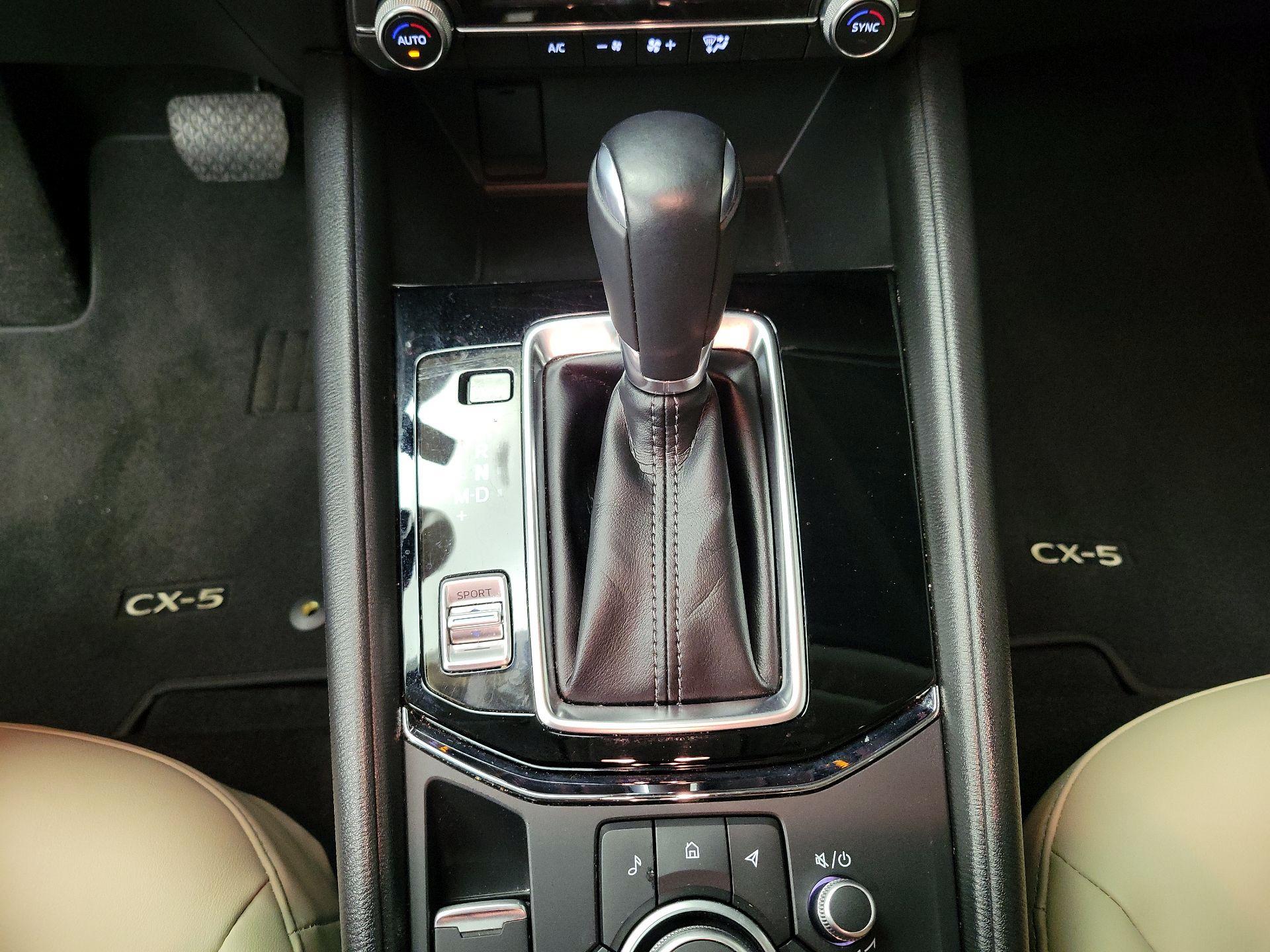 Thumbnail: 2022 Mazda CX-5 - 17