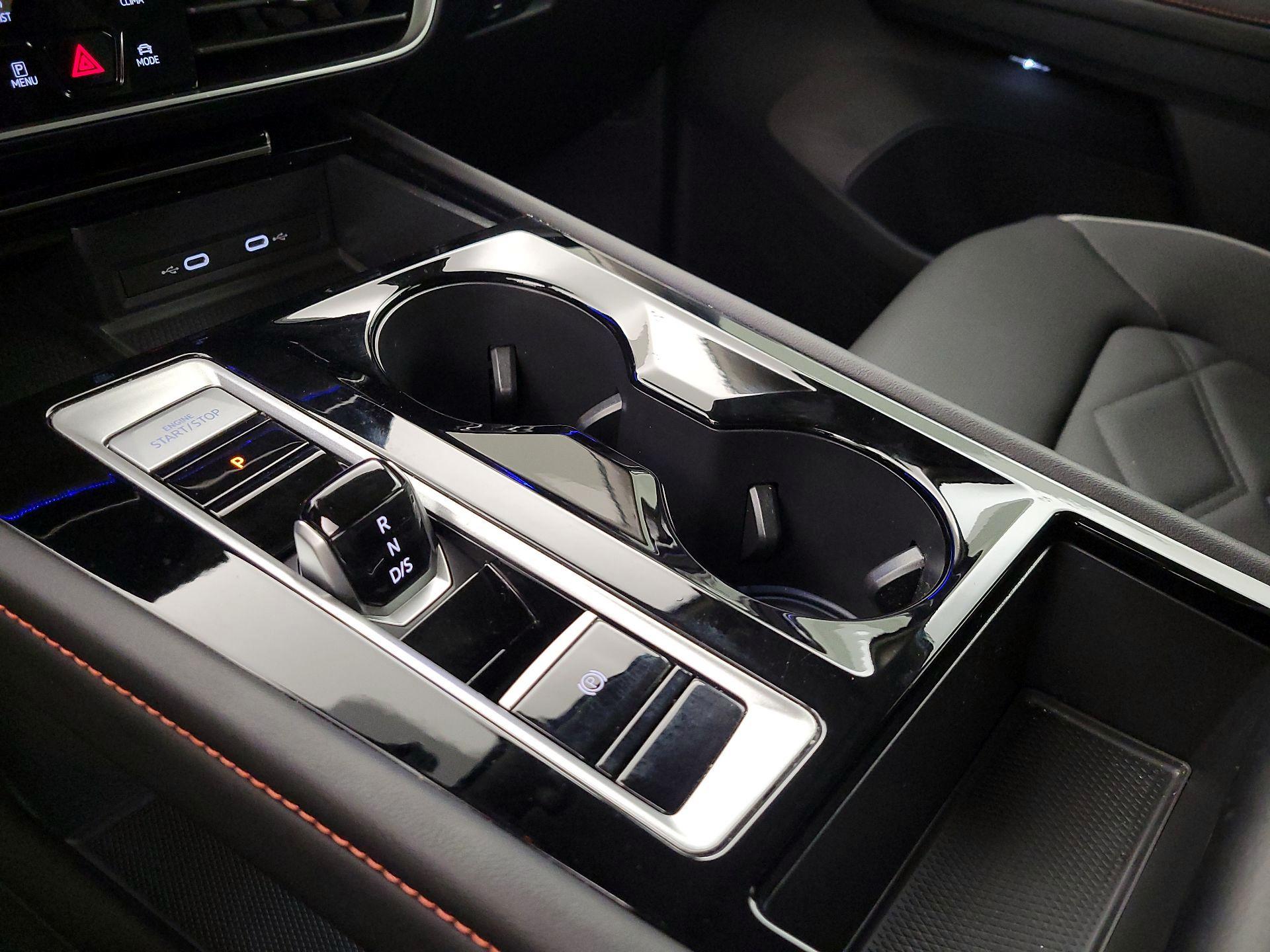 Thumbnail: 2024 Volkswagen Atlas - 18