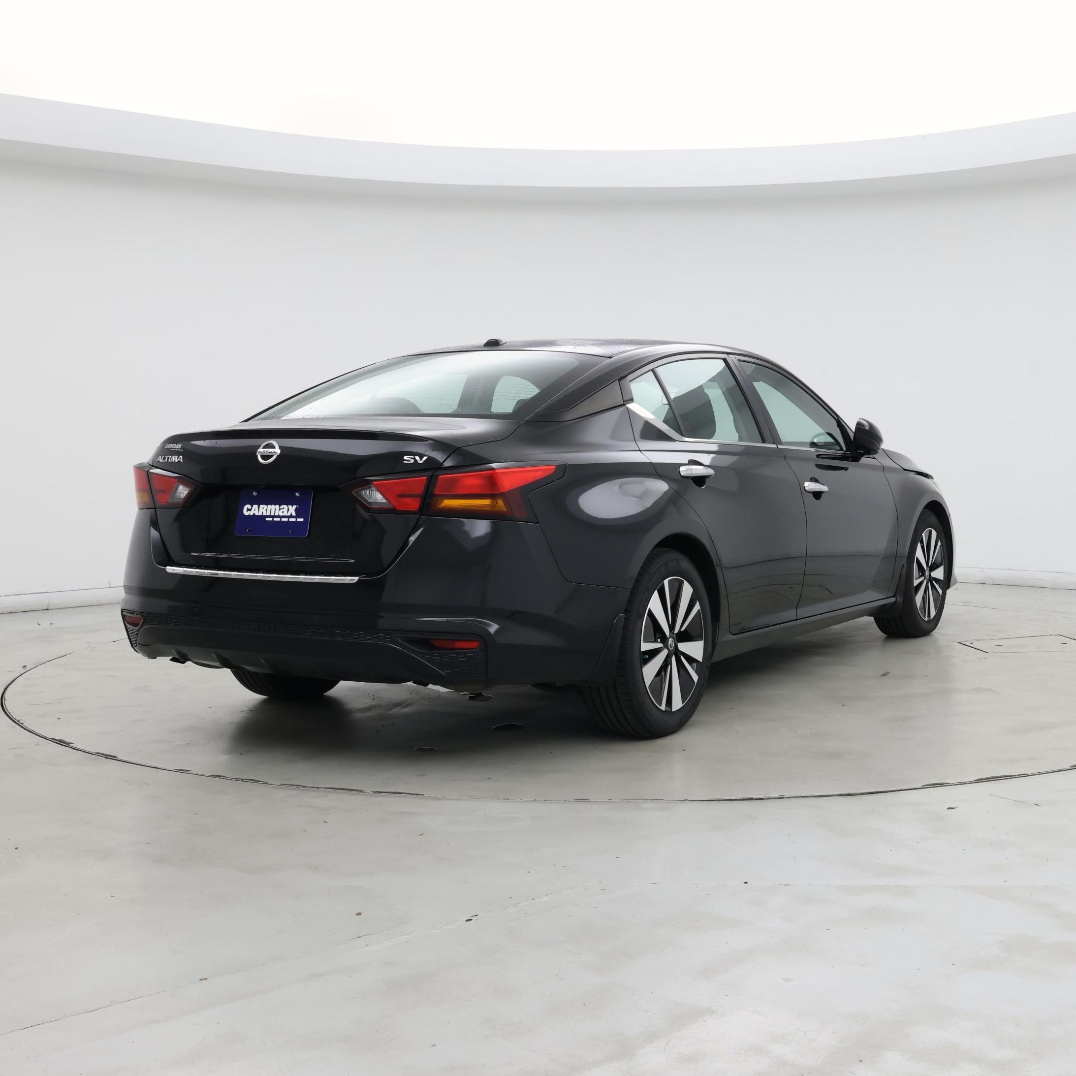 Thumbnail: 2022 Nissan Altima - 8