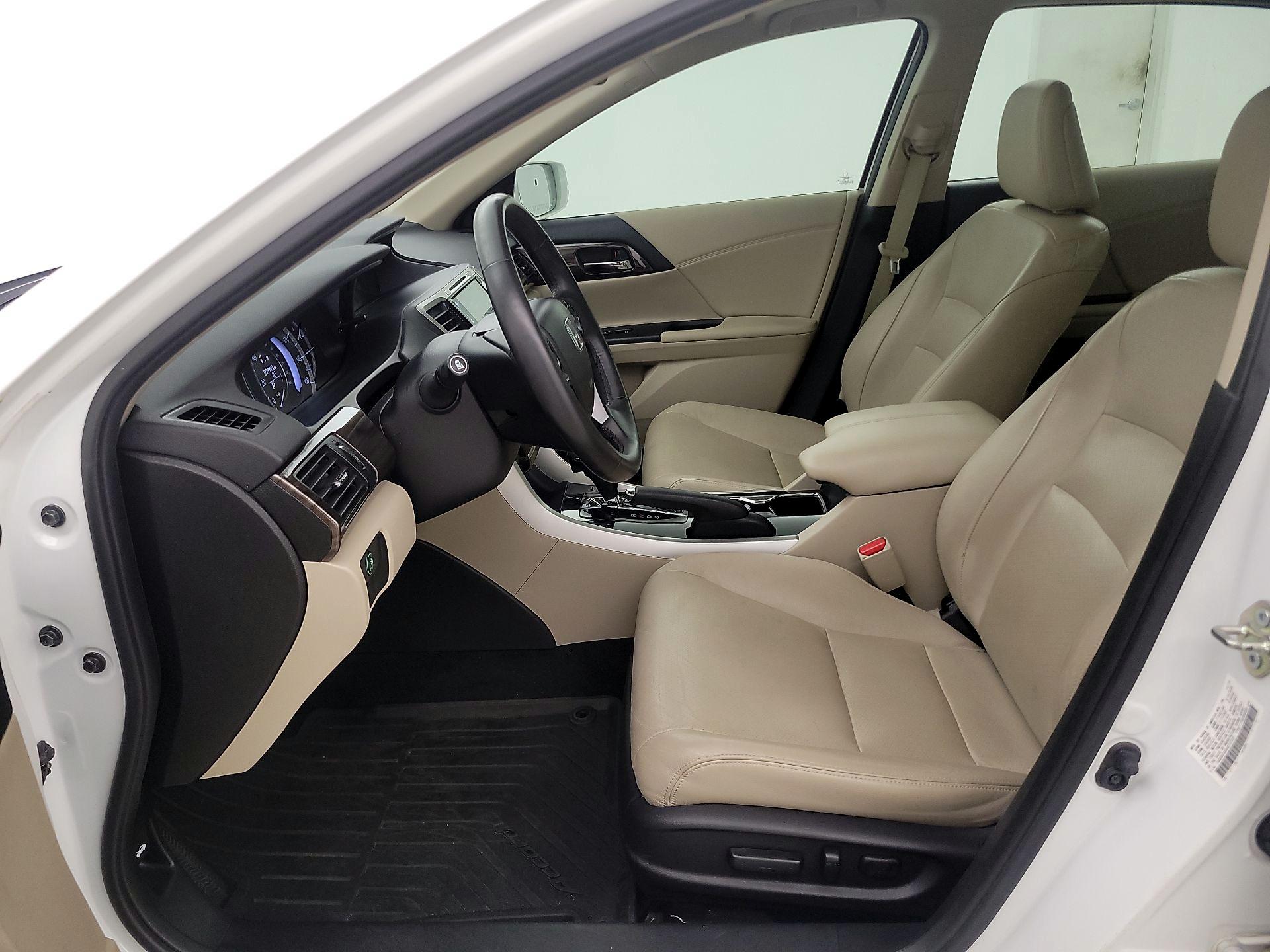 Thumbnail: 2017 Honda Accord - 11