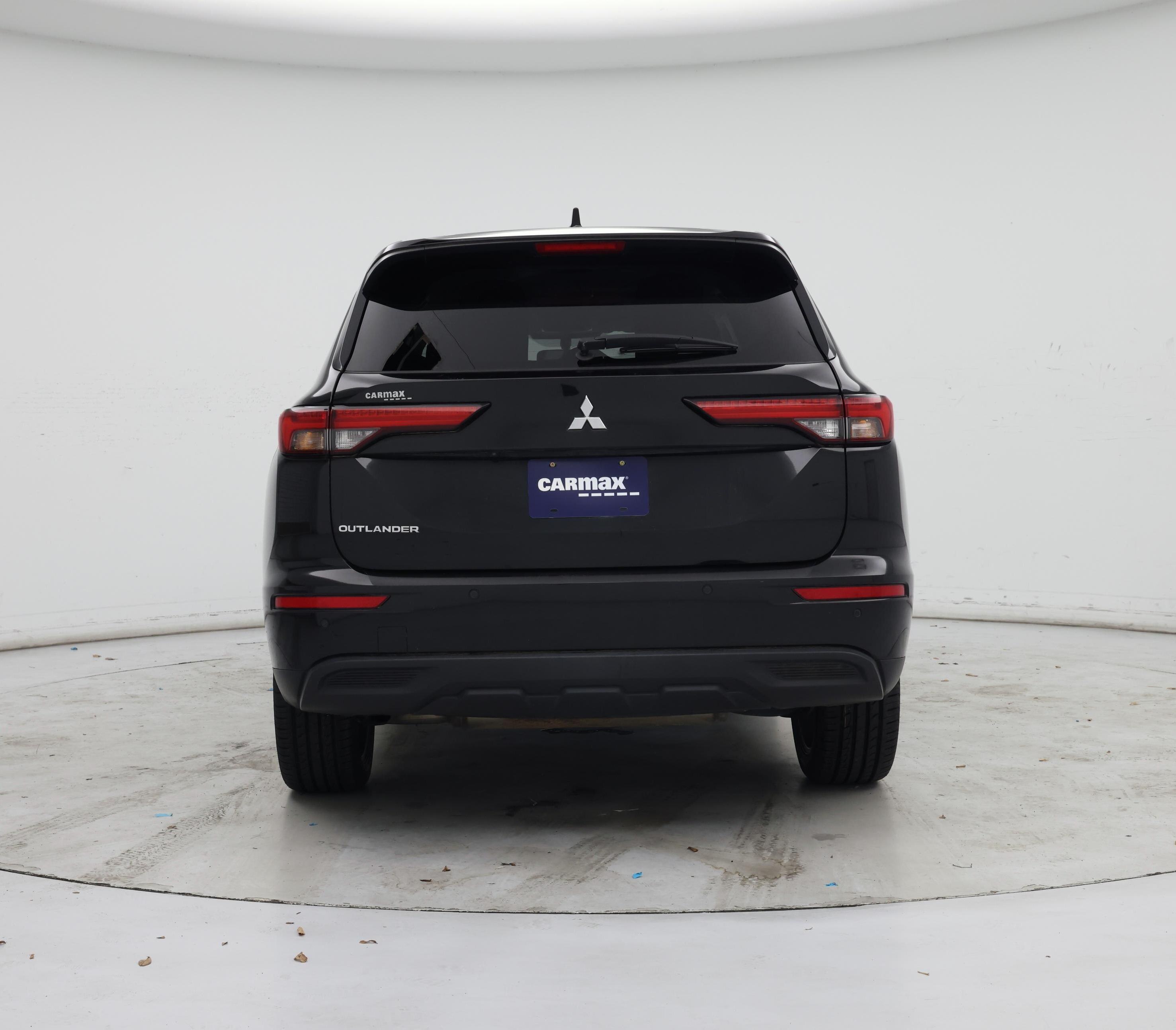 Thumbnail: 2022 Mitsubishi Outlander - 6