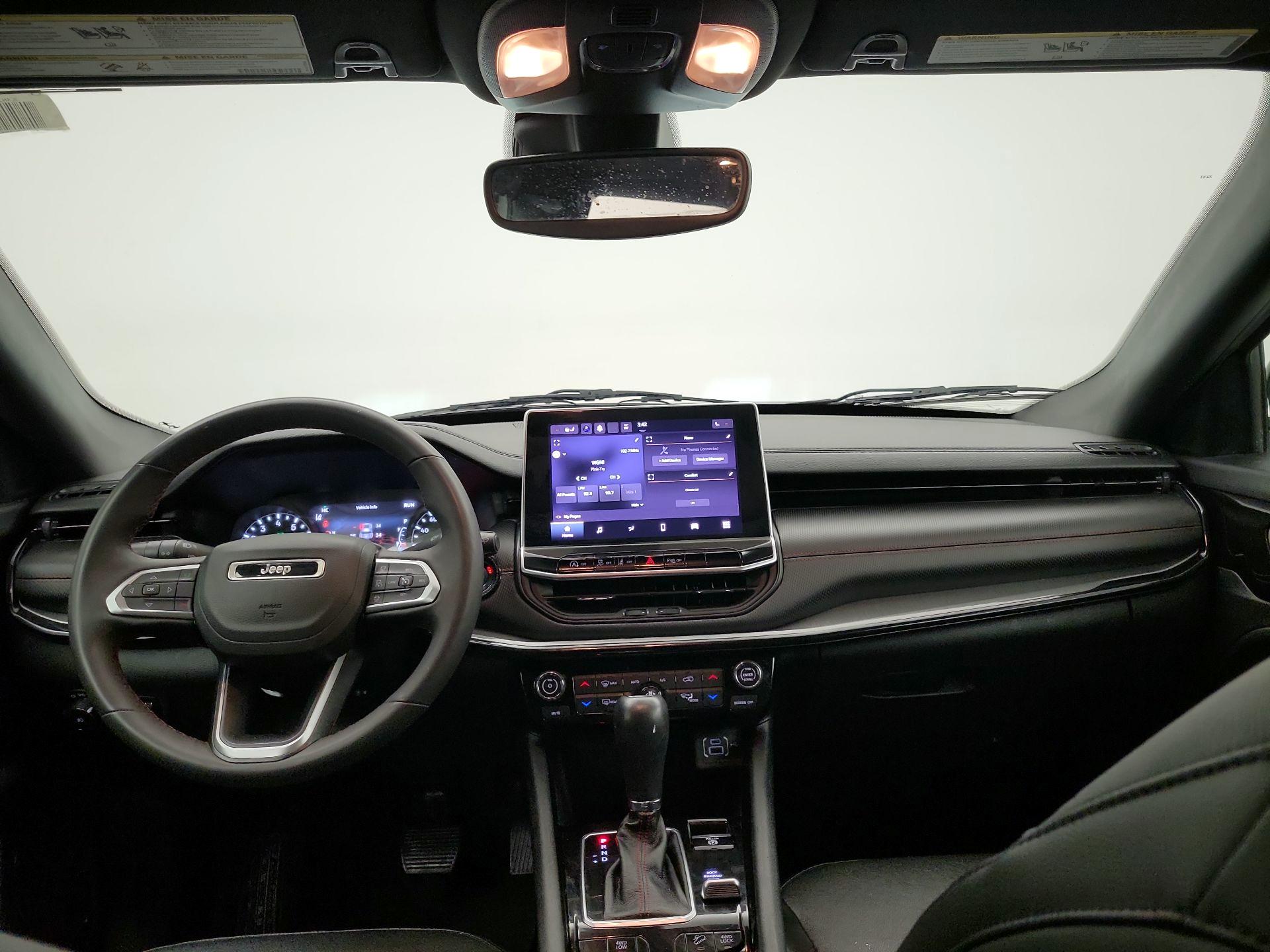 Thumbnail: 2023 Jeep Compass - 8