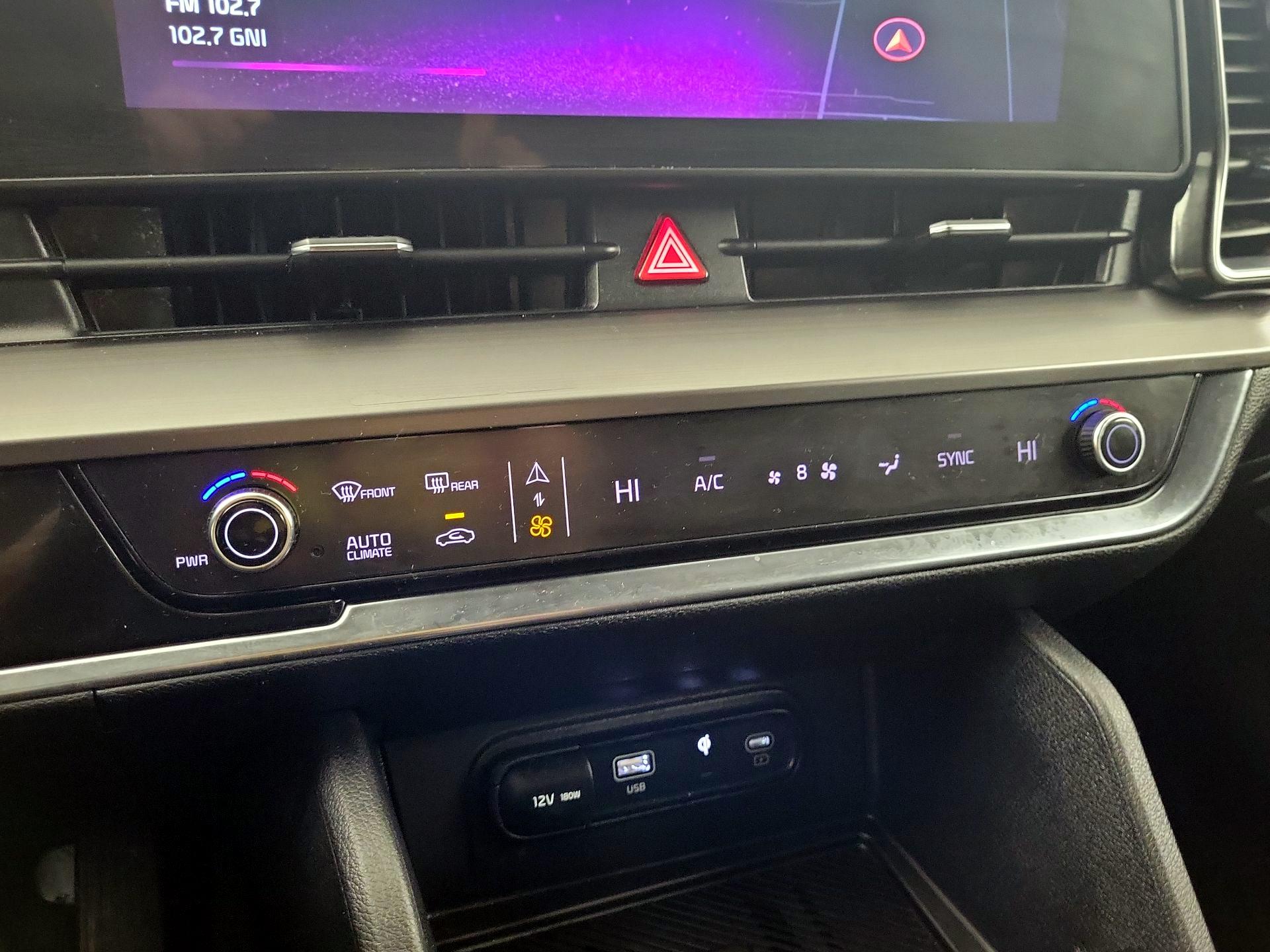 Thumbnail: 2023 Kia Sportage - 15