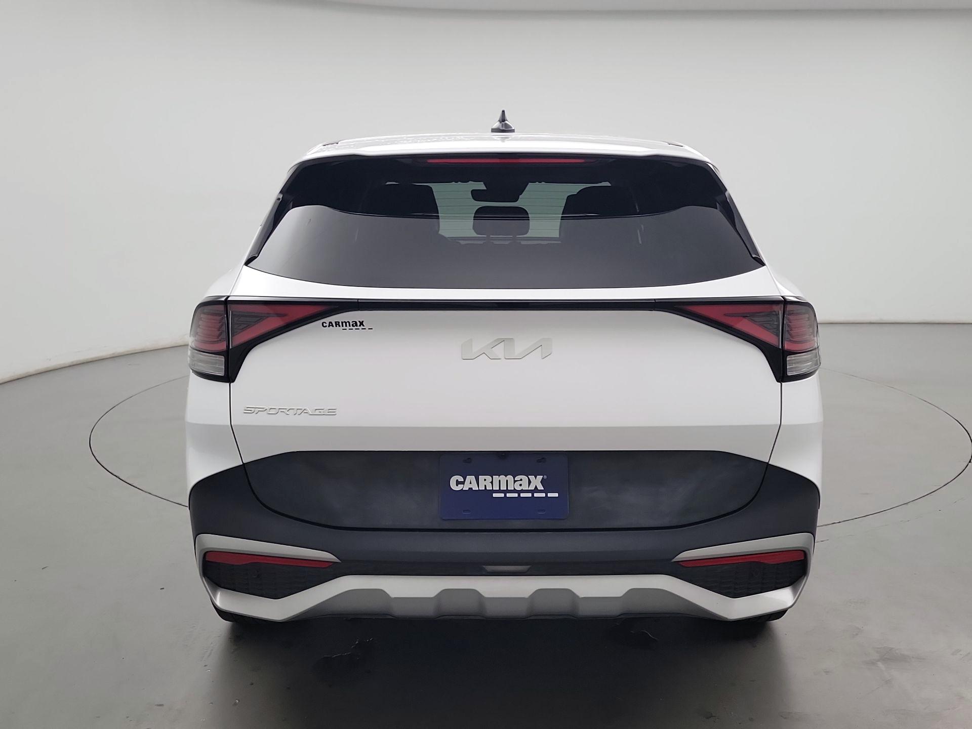 Thumbnail: 2023 Kia Sportage - 6