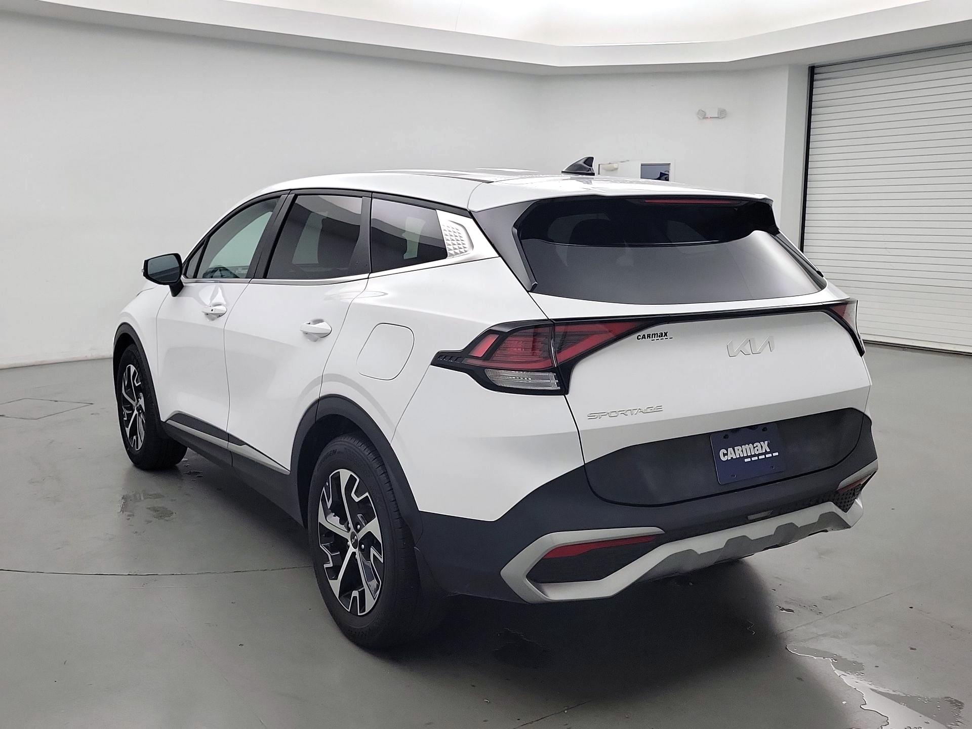 Thumbnail: 2023 Kia Sportage - 7