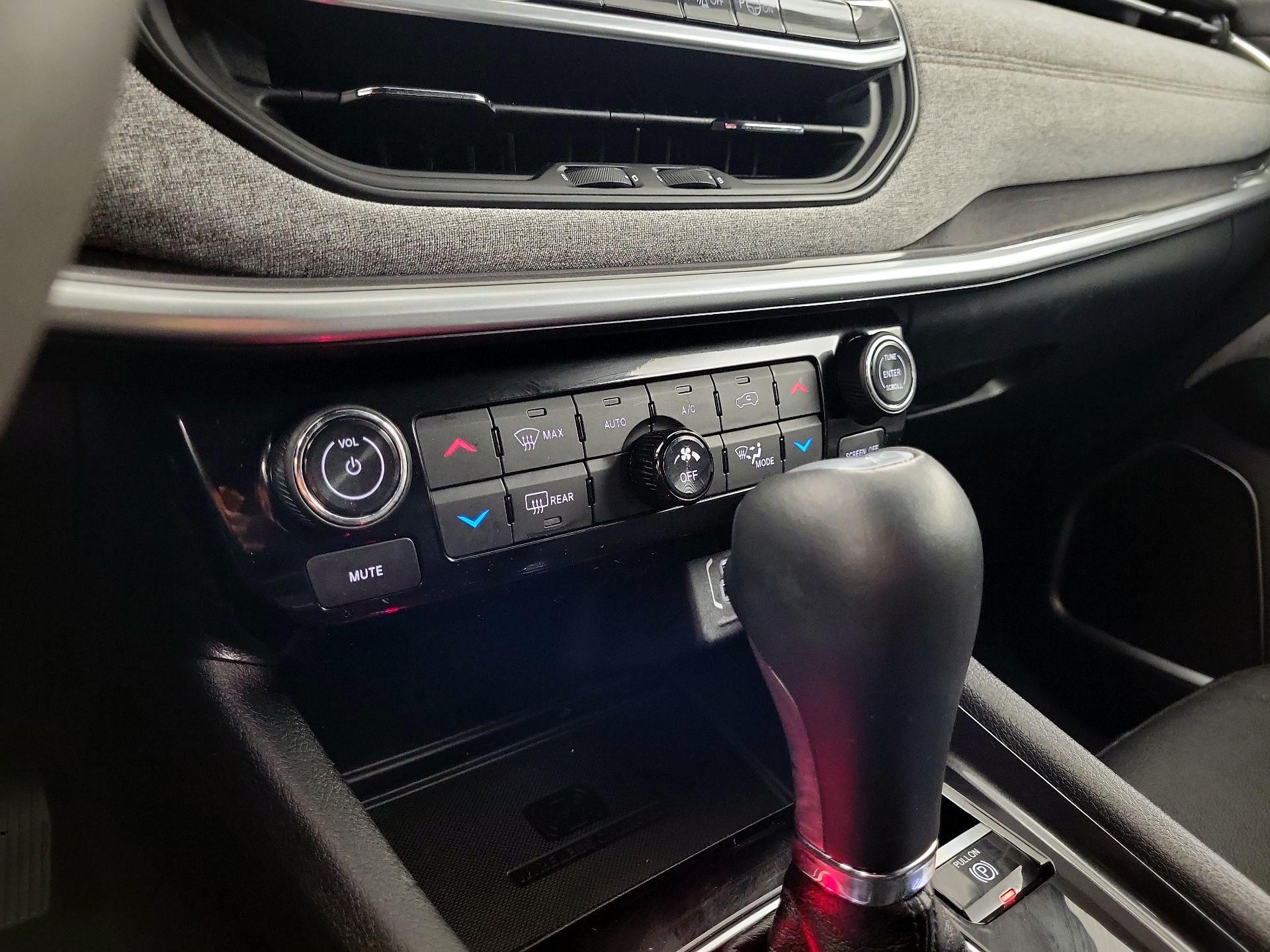 Thumbnail: 2023 Jeep Compass - 14