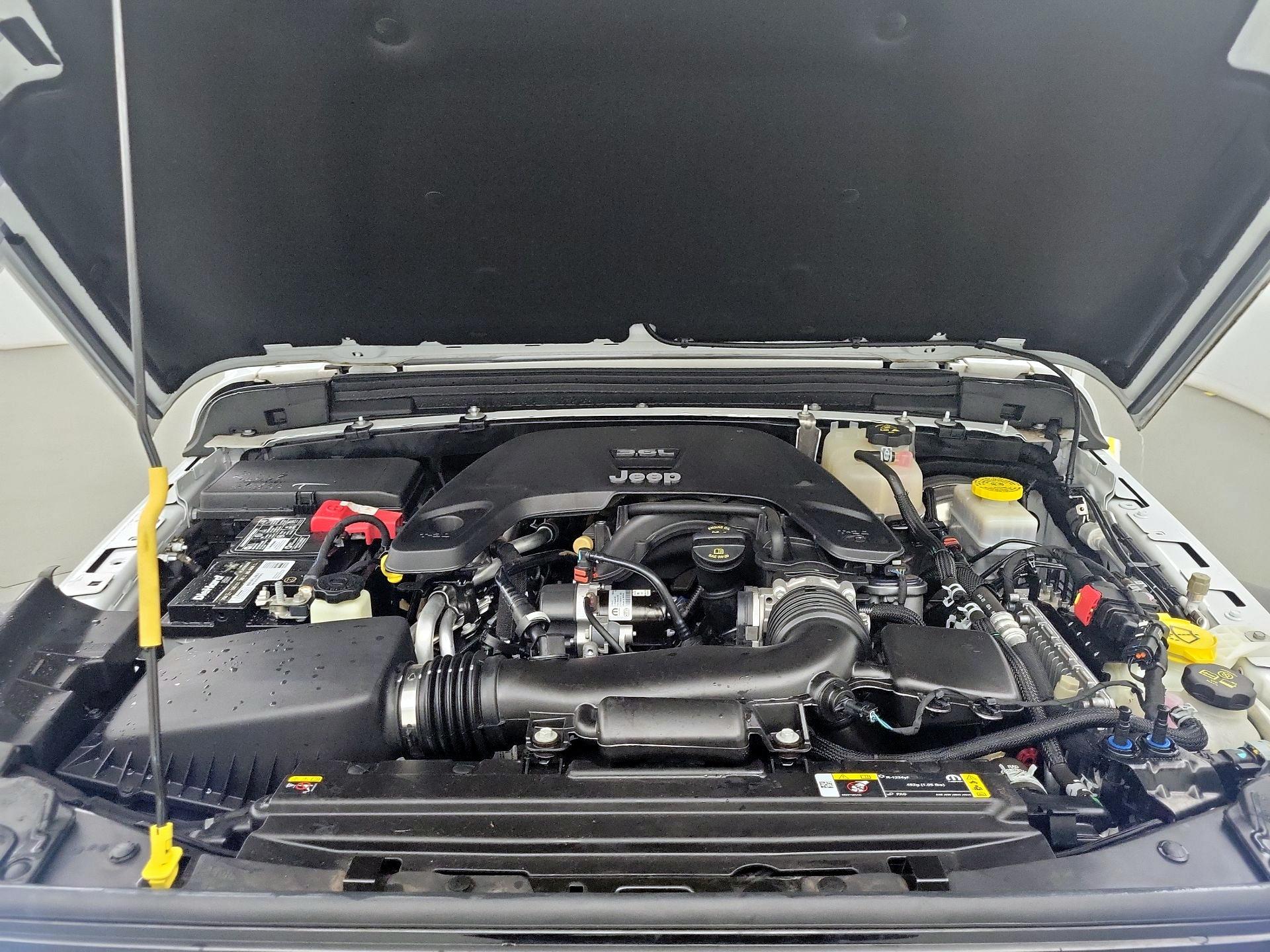 Thumbnail: 2021 Jeep Wrangler - 20