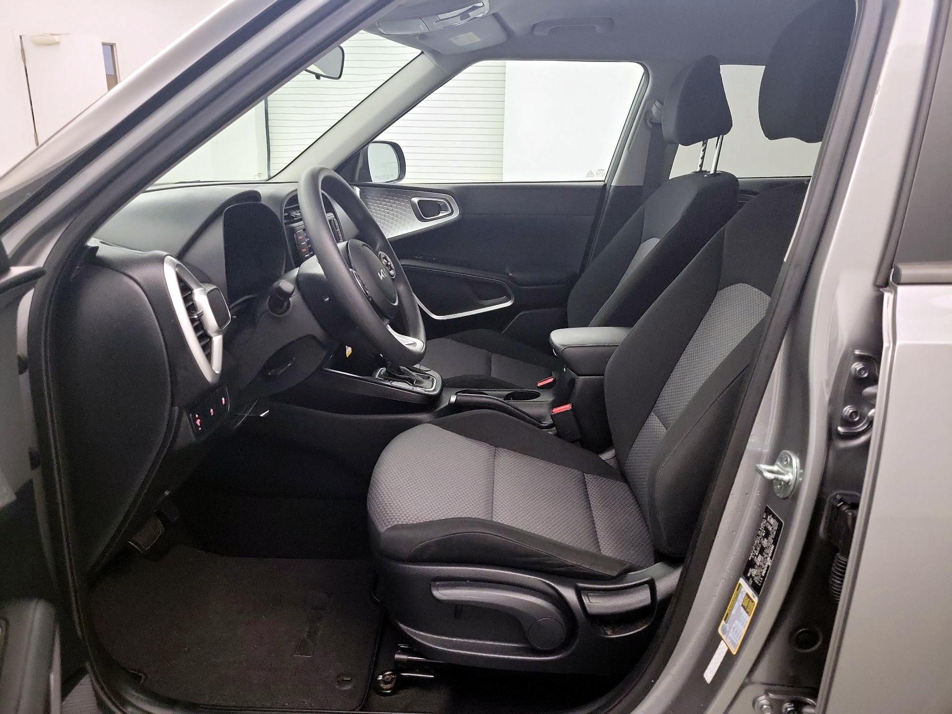 Thumbnail: 2022 Kia Soul - 9