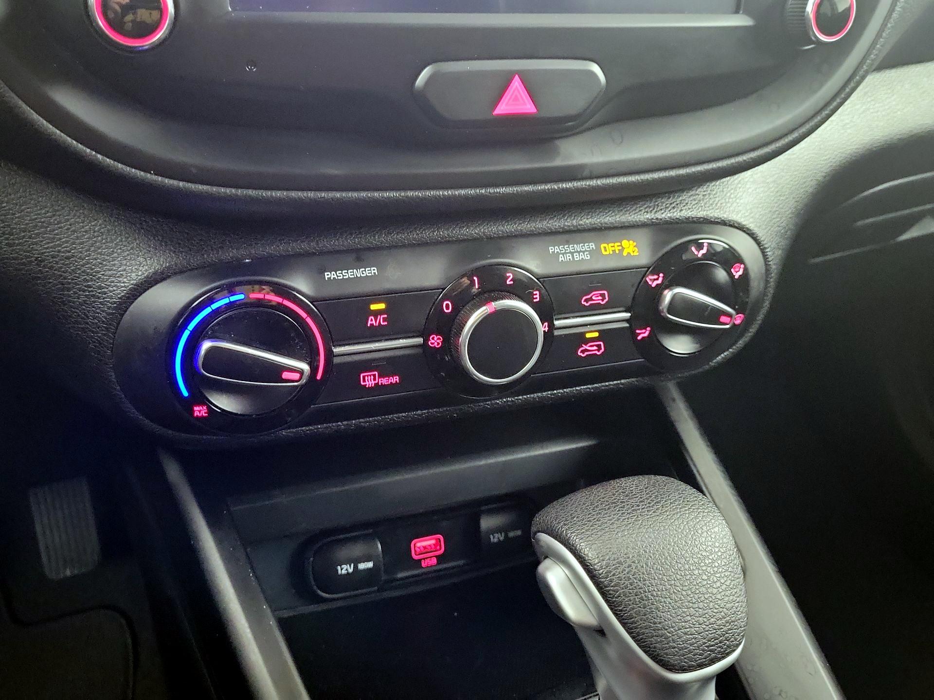 Thumbnail: 2022 Kia Soul - 14