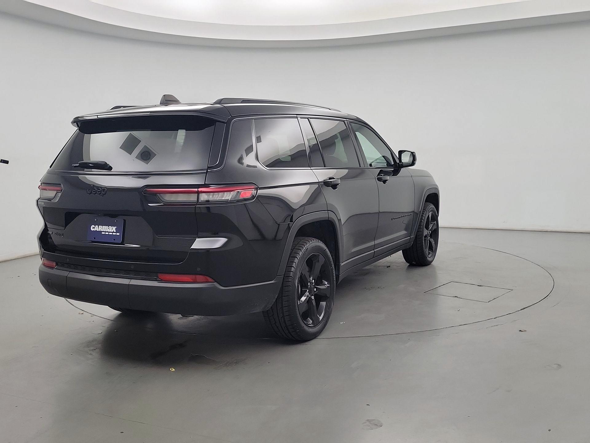 Thumbnail: 2023 Jeep Grand Cherokee L - 5