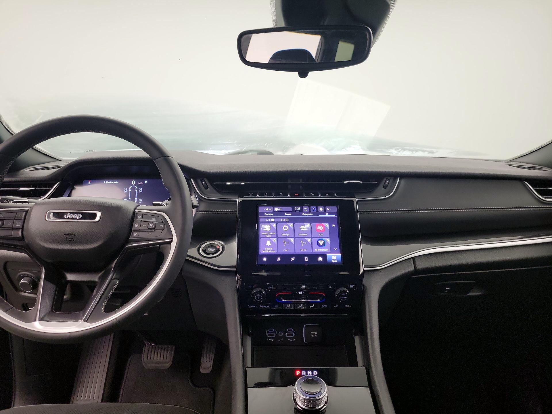 Thumbnail: 2023 Jeep Grand Cherokee L - 8