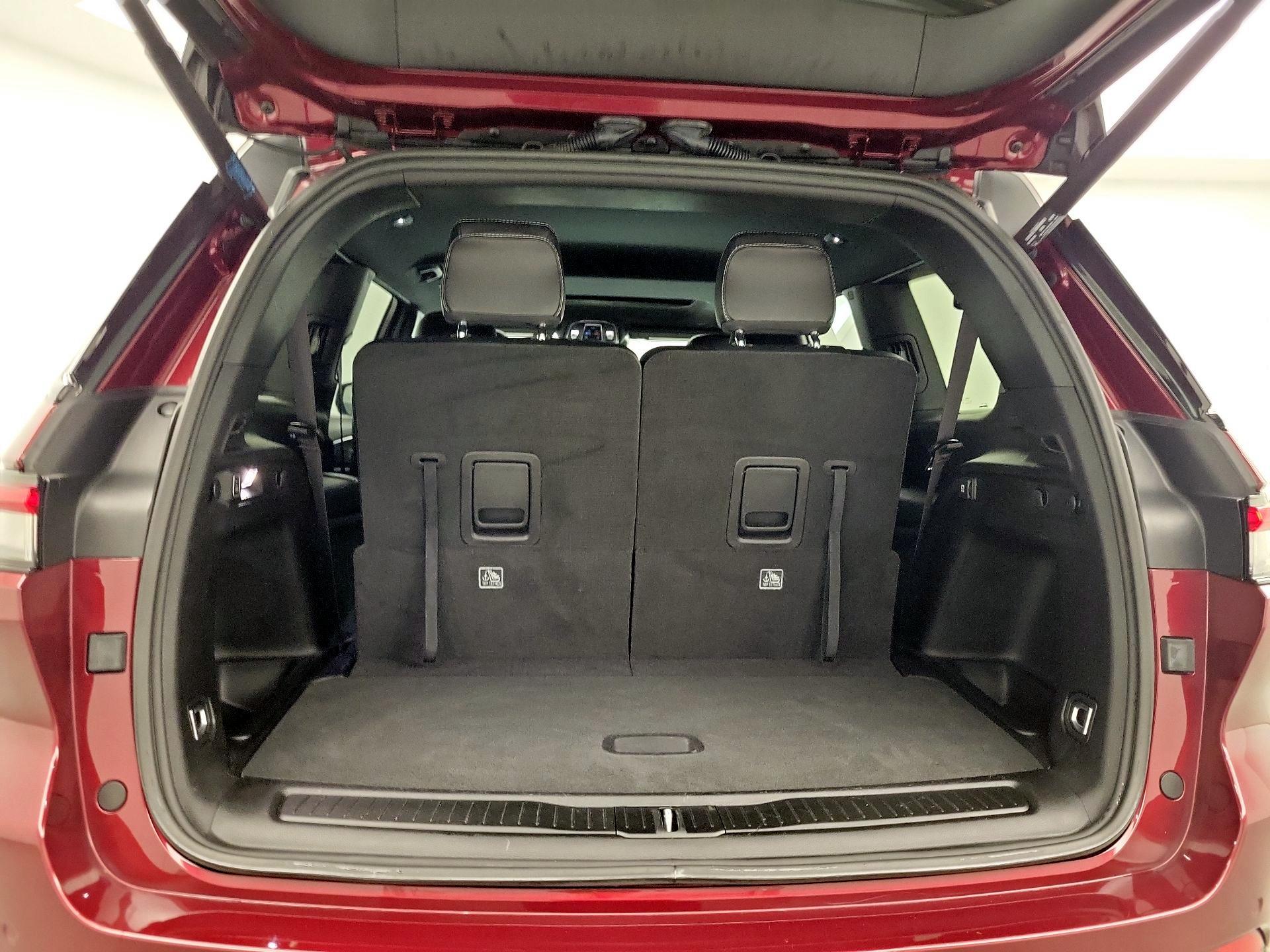 Thumbnail: 2023 Jeep Grand Cherokee L - 20