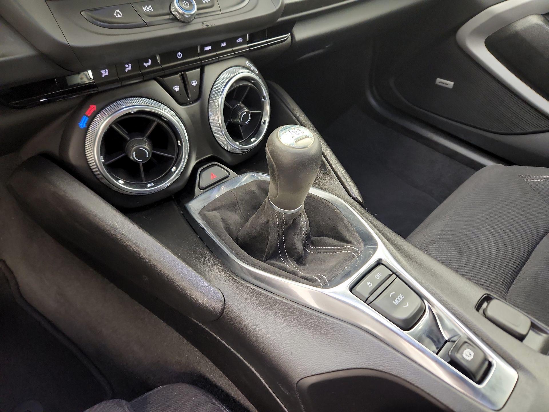 Thumbnail: 2021 Chevrolet Camaro - 13