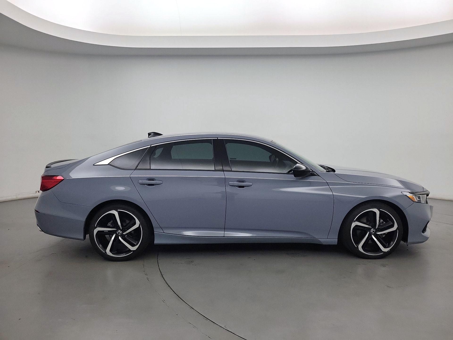 Thumbnail: 2022 Honda Accord - 4