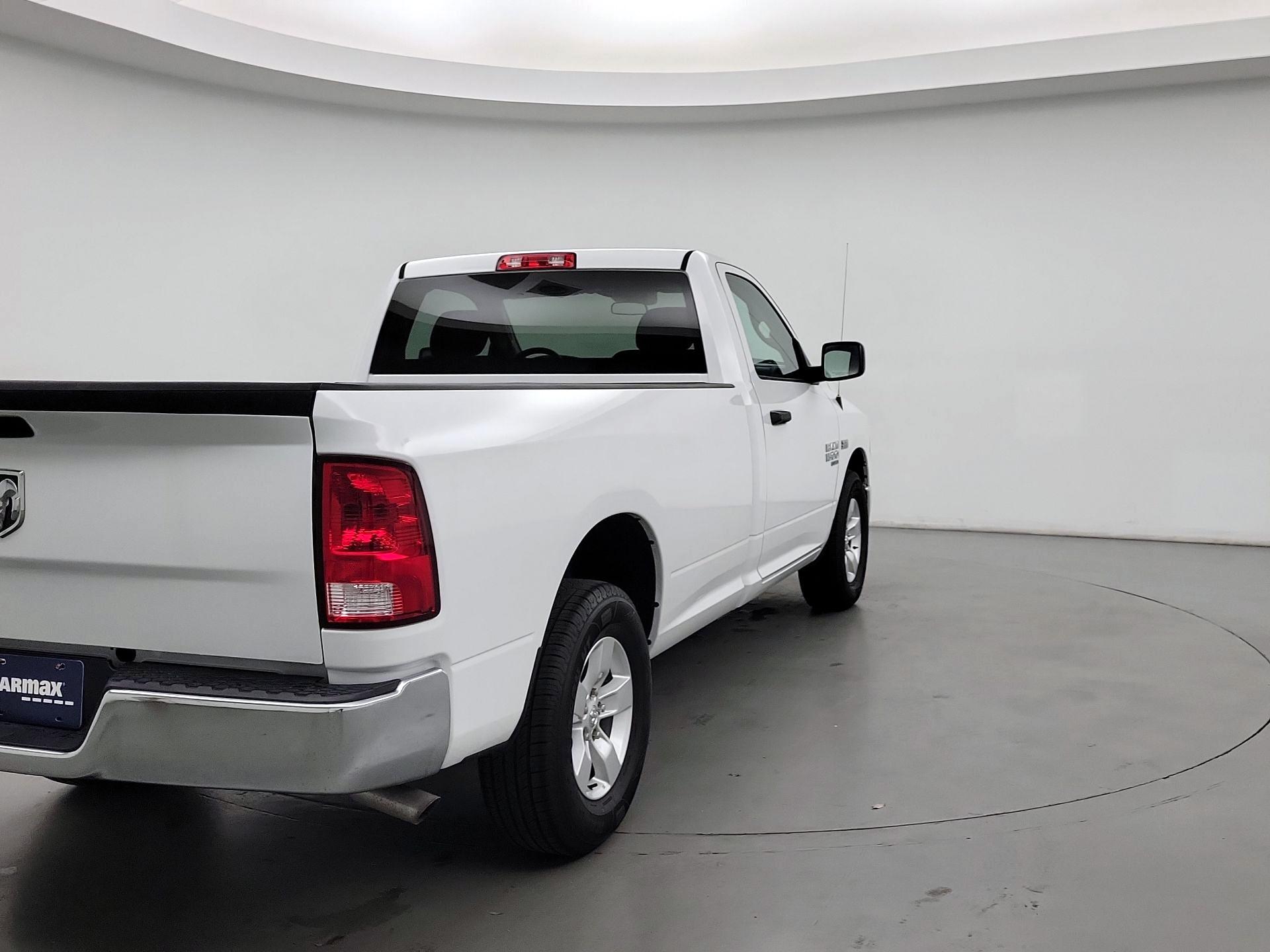 Thumbnail: 2022 RAM 1500 Classic - 5