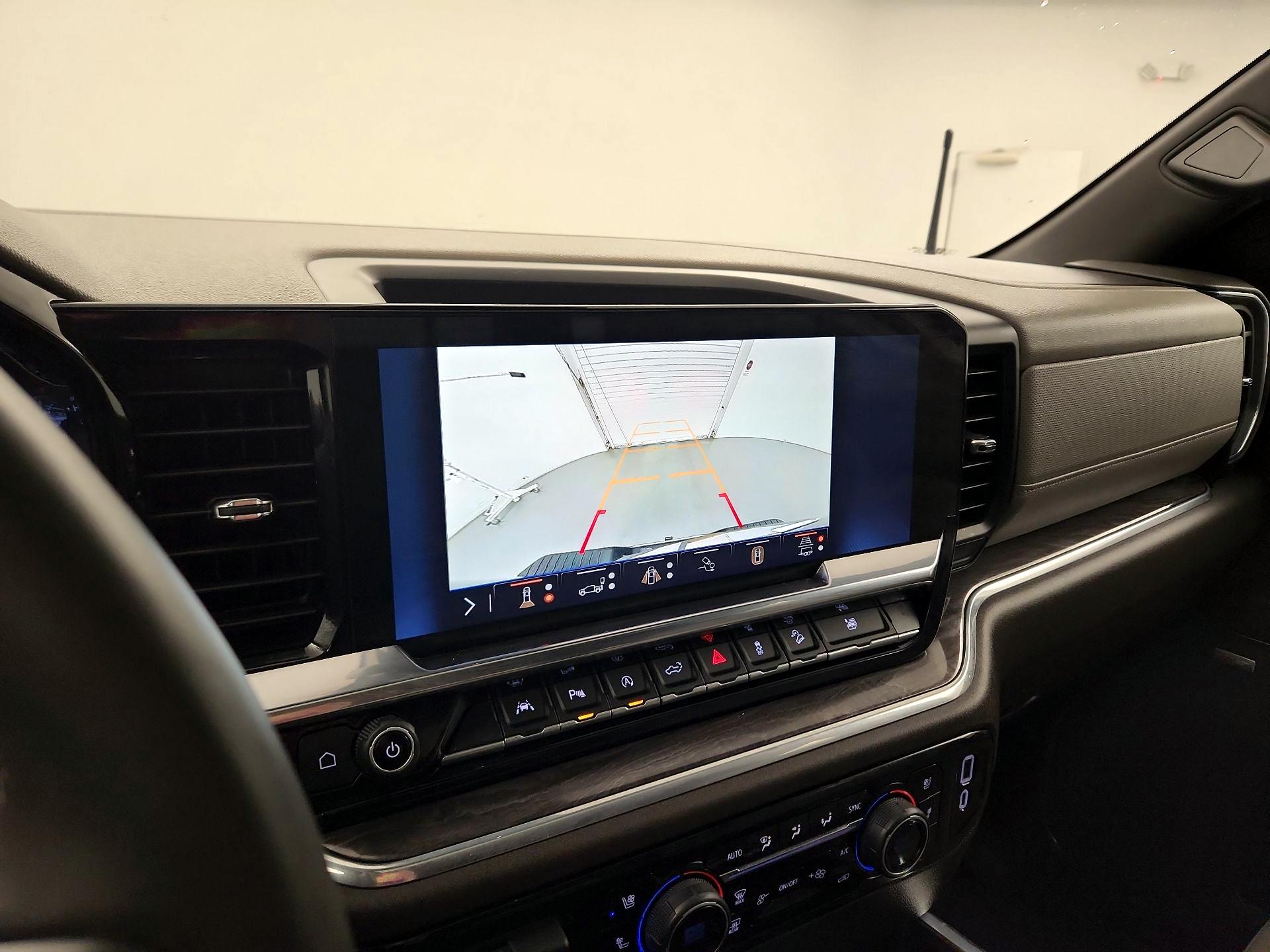 Thumbnail: 2024 Chevrolet Silverado 1500 - 12