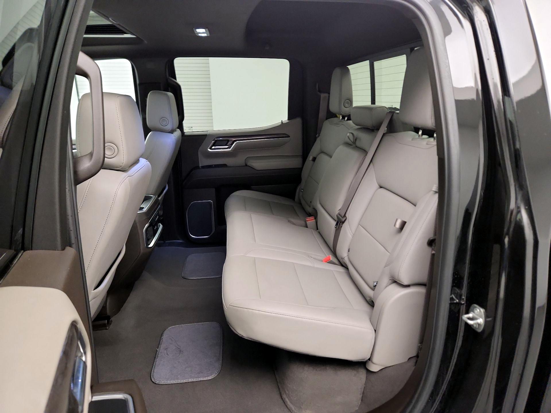 Thumbnail: 2024 Chevrolet Silverado 1500 - 18