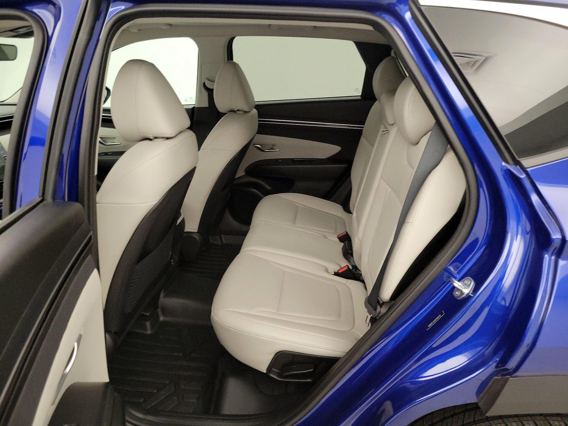 Thumbnail: 2021 Kia Forte - 18