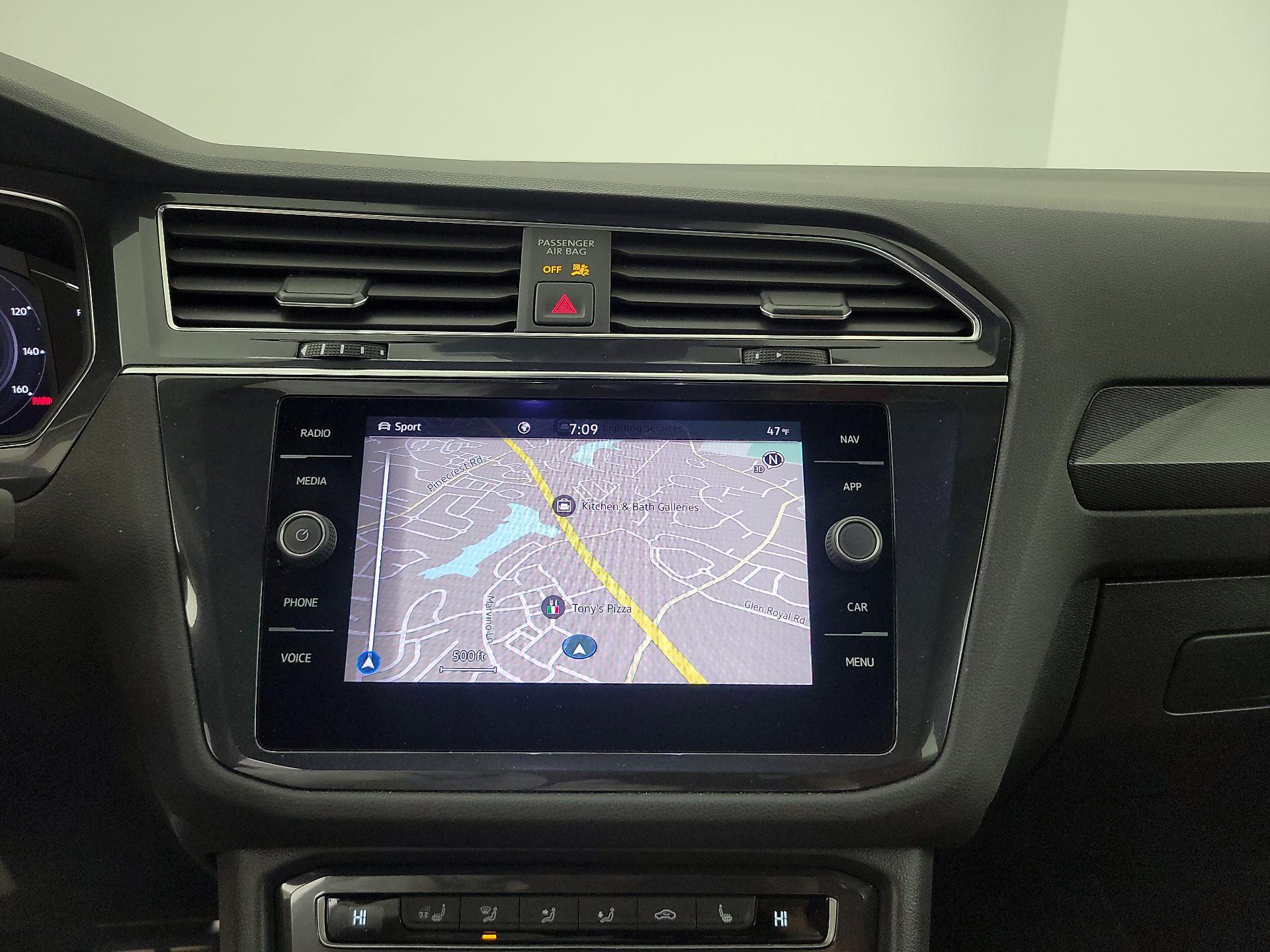 Thumbnail: 2021 Volkswagen Tiguan - 14