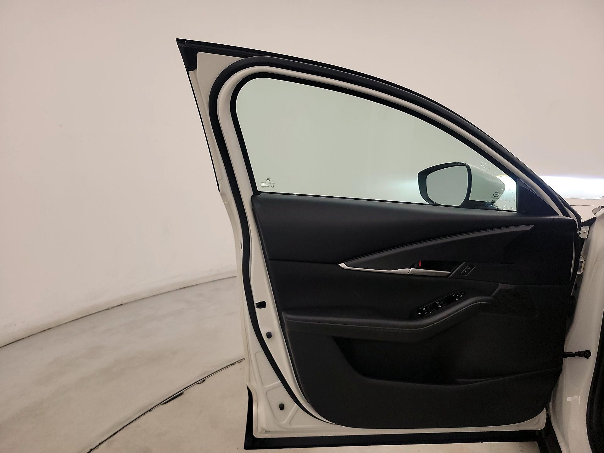 Thumbnail: 2023 Mazda CX-30 - 12