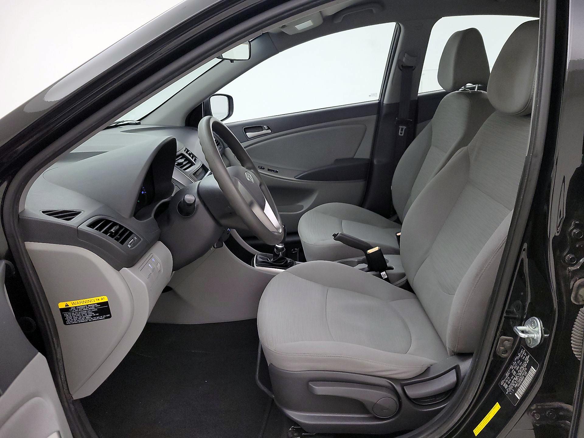 Thumbnail: 2015 Hyundai Accent - 11