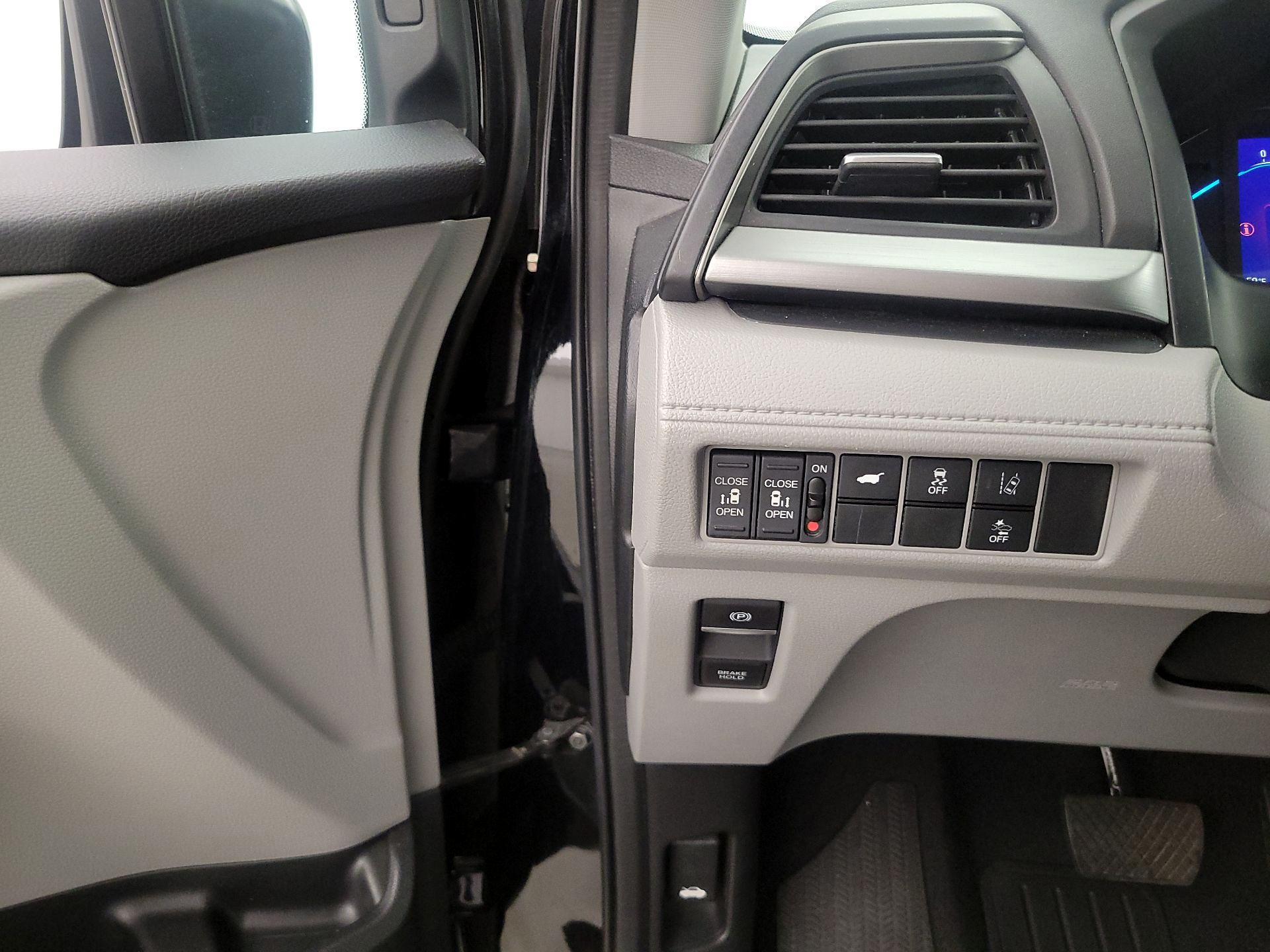 Thumbnail: 2020 Honda Odyssey - 13