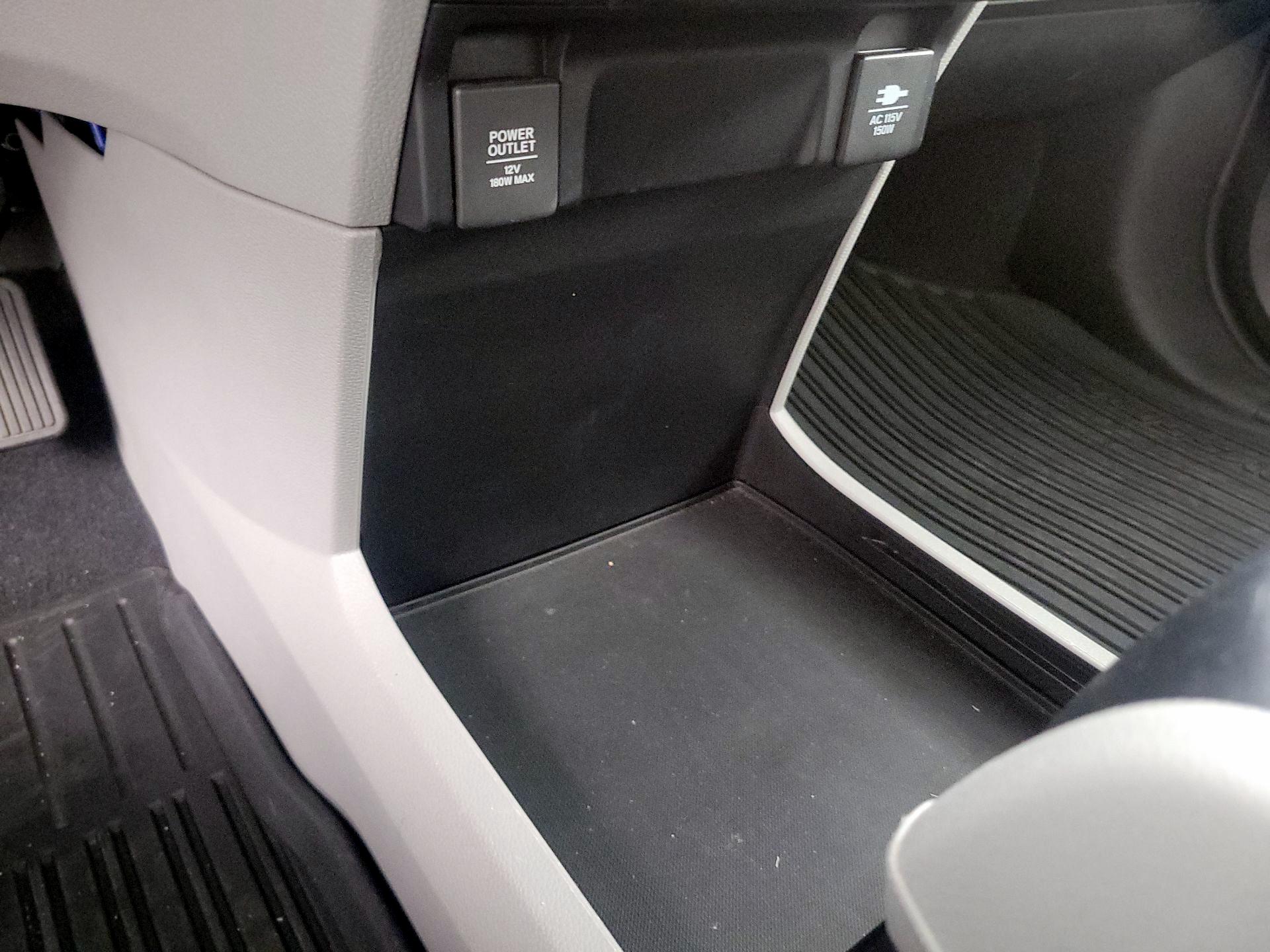 Thumbnail: 2020 Honda Odyssey - 19