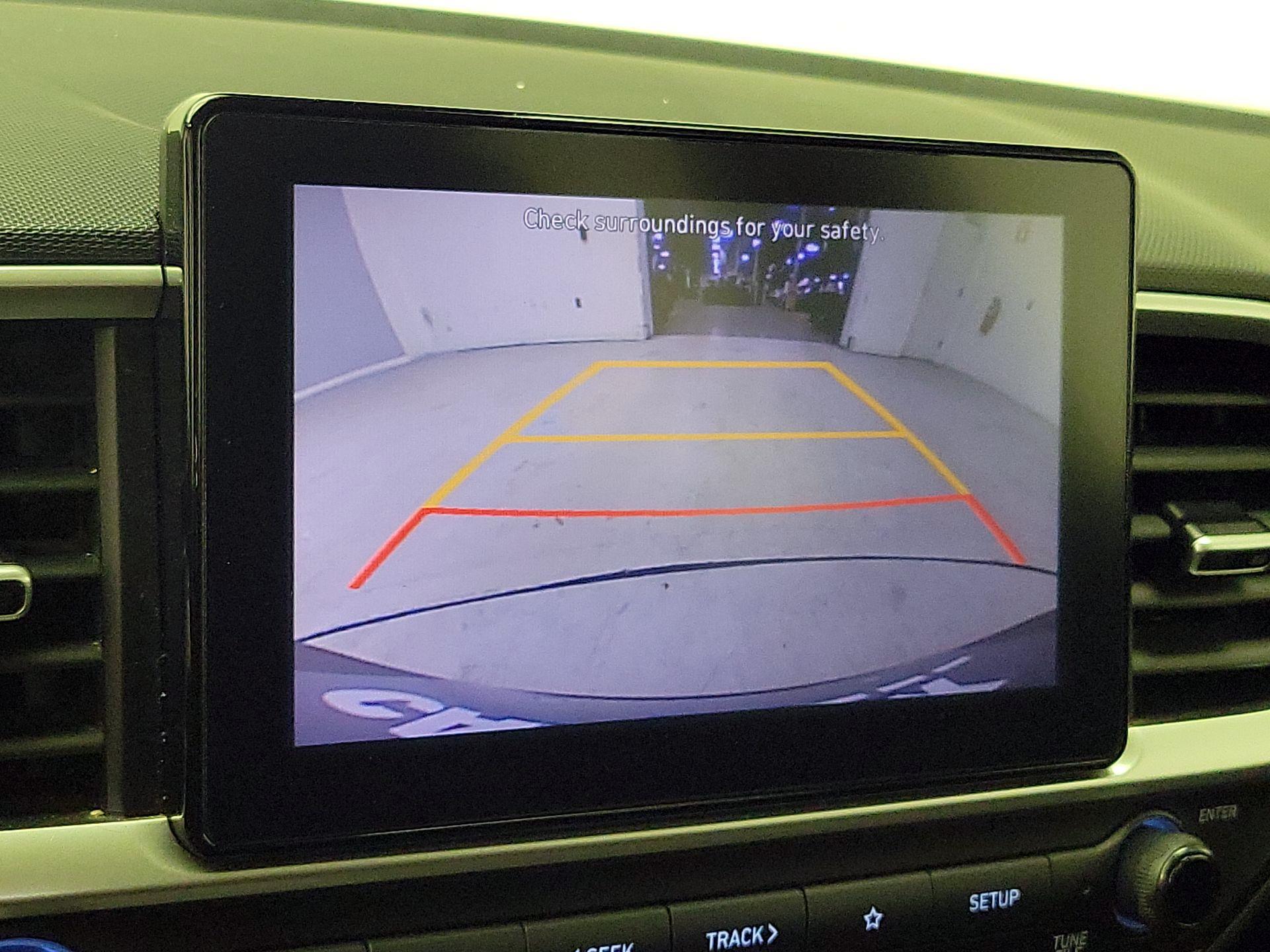 Thumbnail: 2022 Hyundai Venue - 14