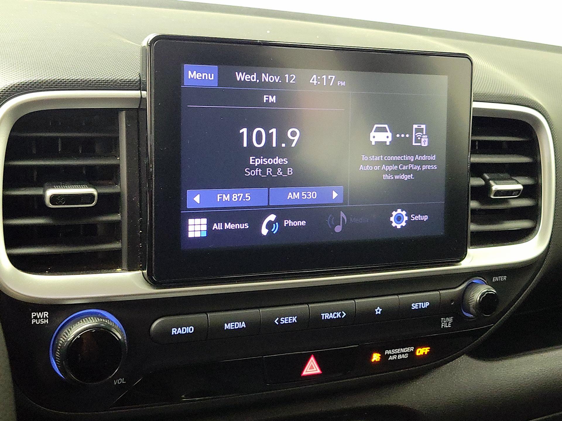 Thumbnail: 2022 Hyundai Venue - 15