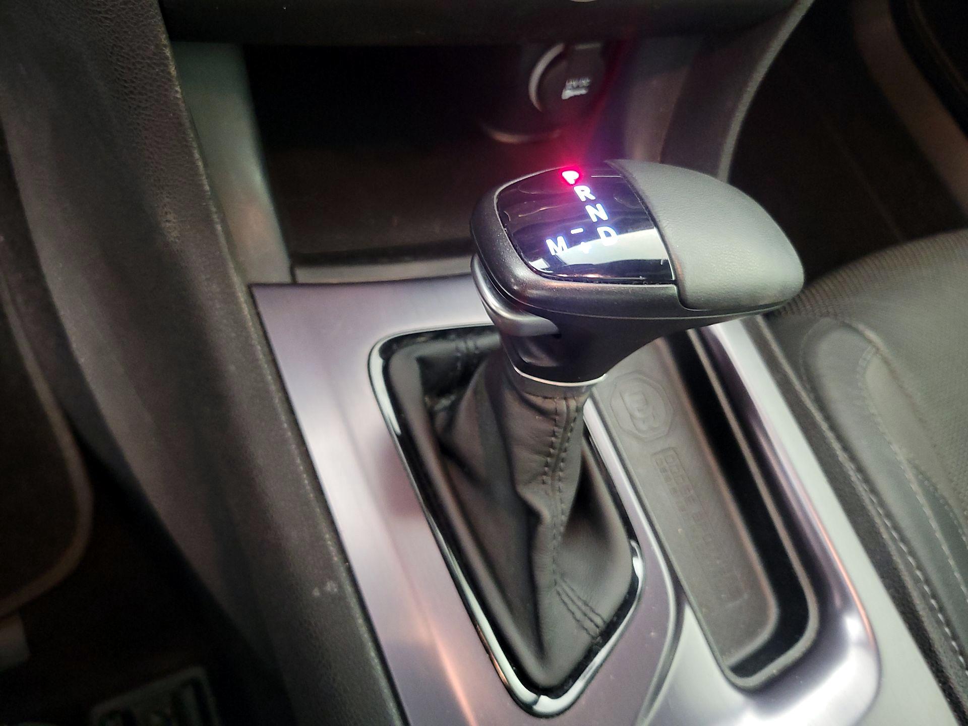 Thumbnail: 2016 Dodge Charger - 18