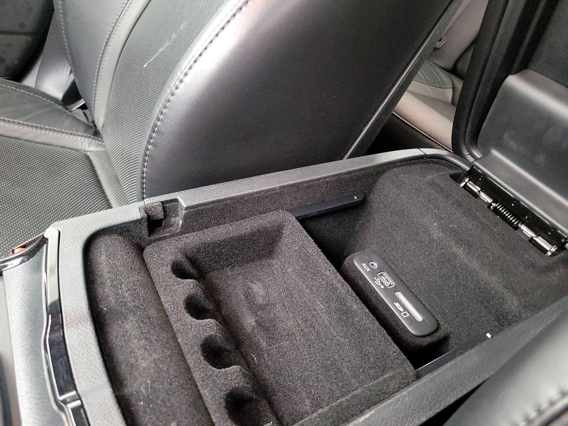 Thumbnail: 2016 Dodge Charger - 19