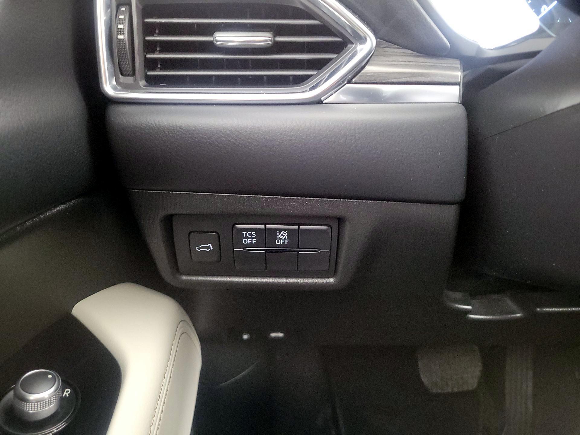 Thumbnail: 2020 Mazda CX-5 - 13