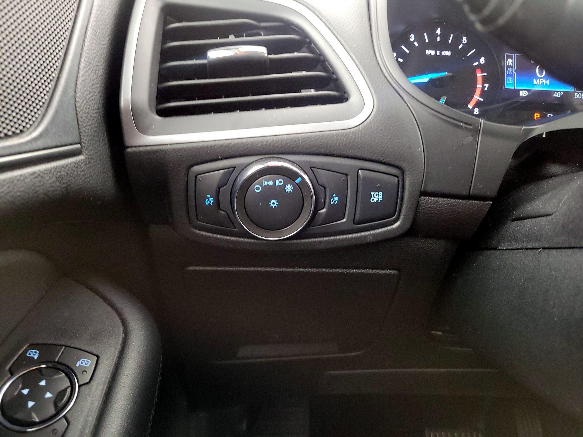 Thumbnail: 2020 Ford Edge - 13