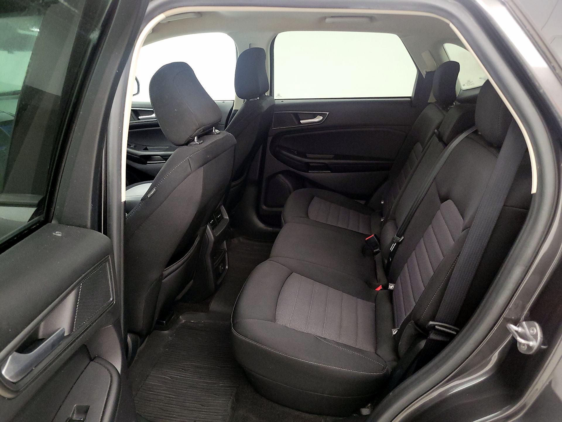 Thumbnail: 2020 Ford Edge - 19