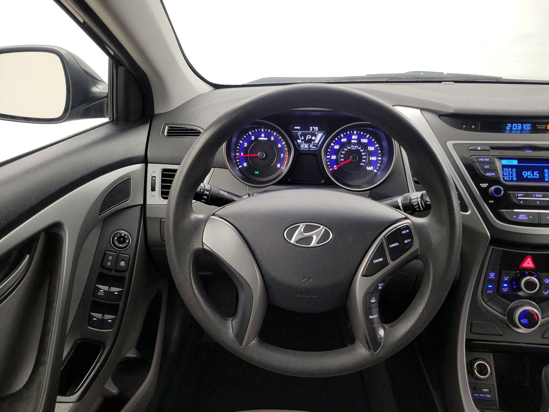 Thumbnail: 2014 Hyundai Elantra - 10