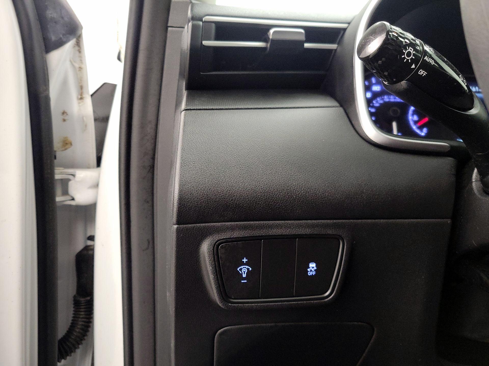 Thumbnail: 2022 Hyundai Tucson - 13