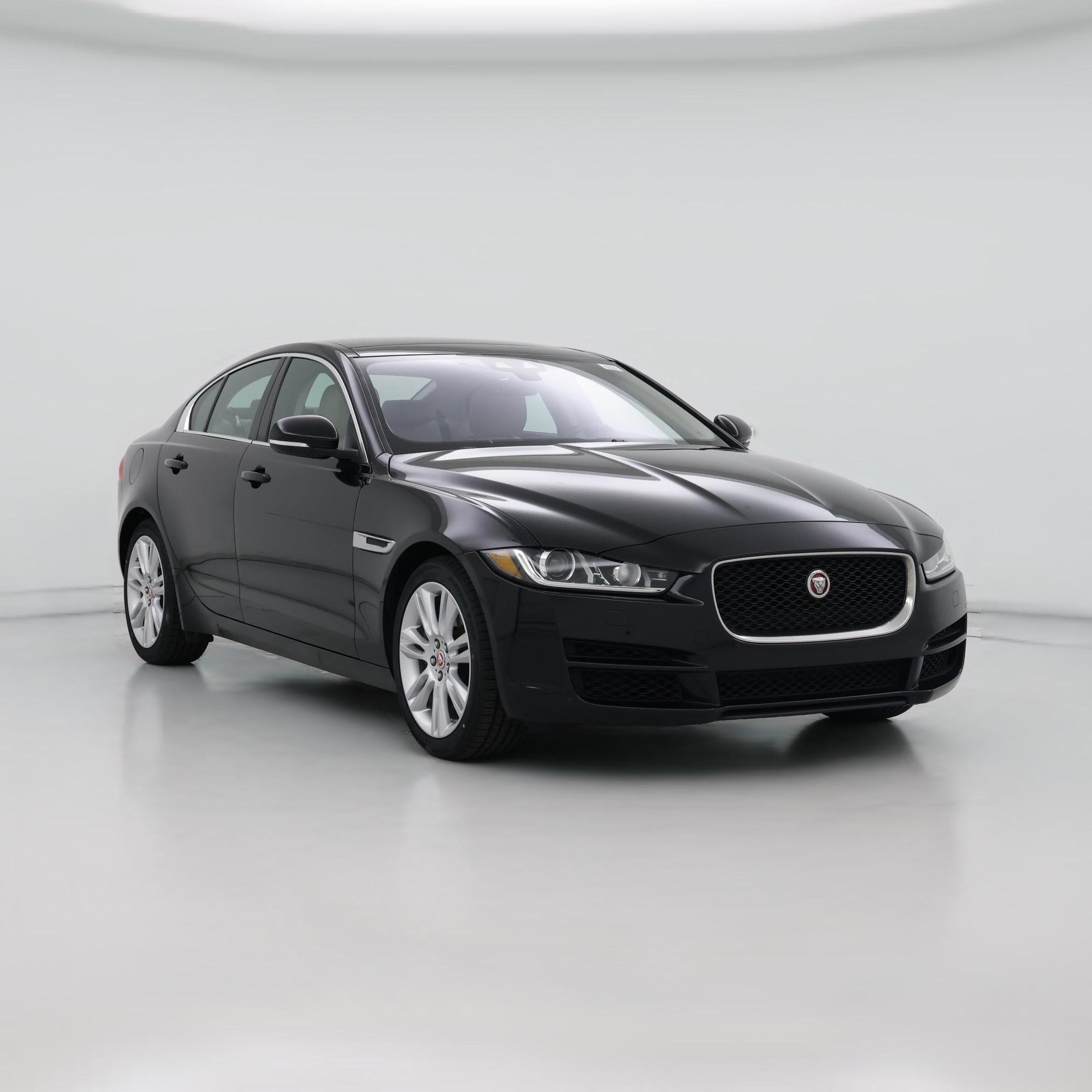 Thumbnail: 2019 Jaguar XE - 1