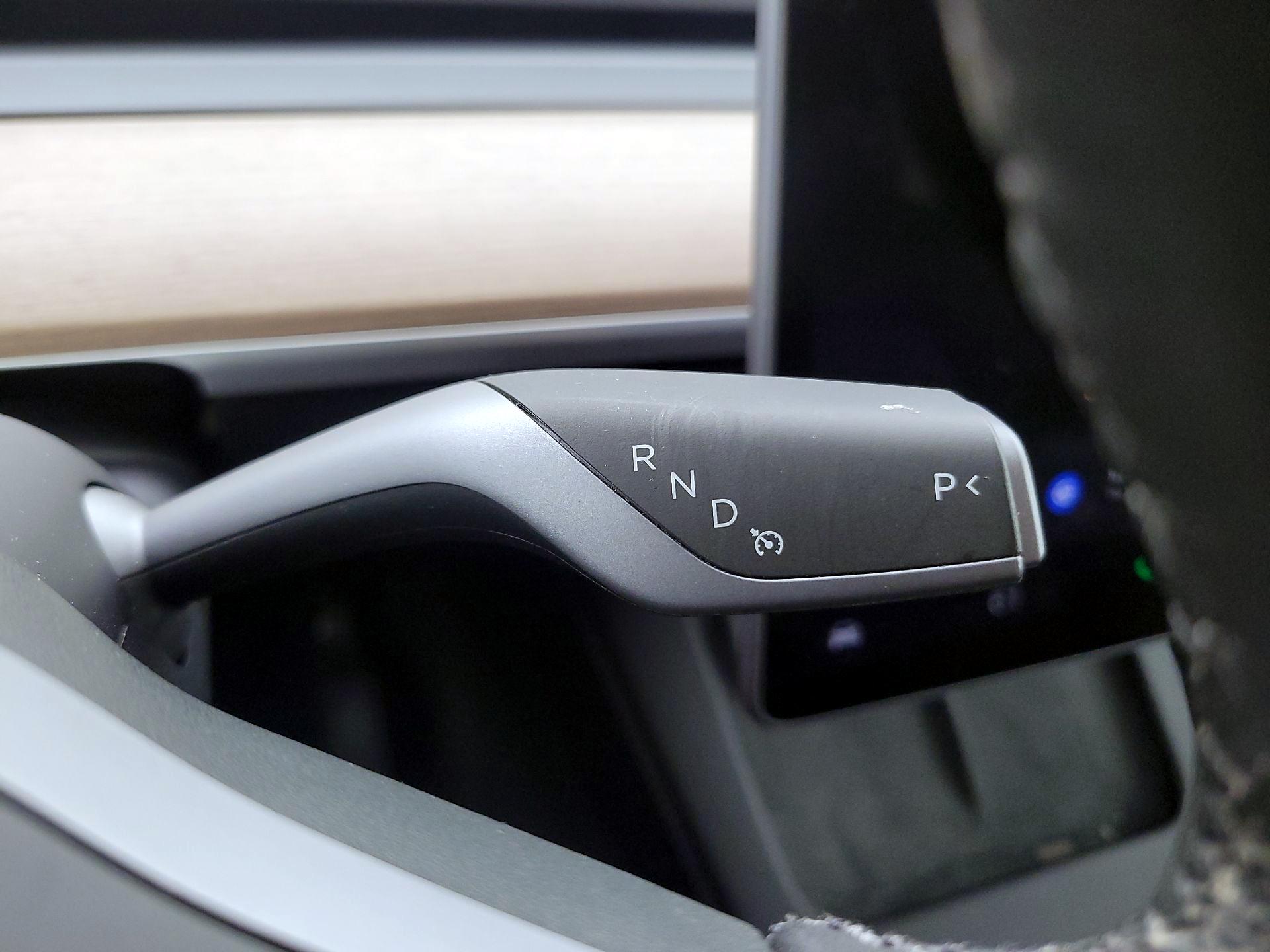 Thumbnail: 2025 Tesla Model Y - 17