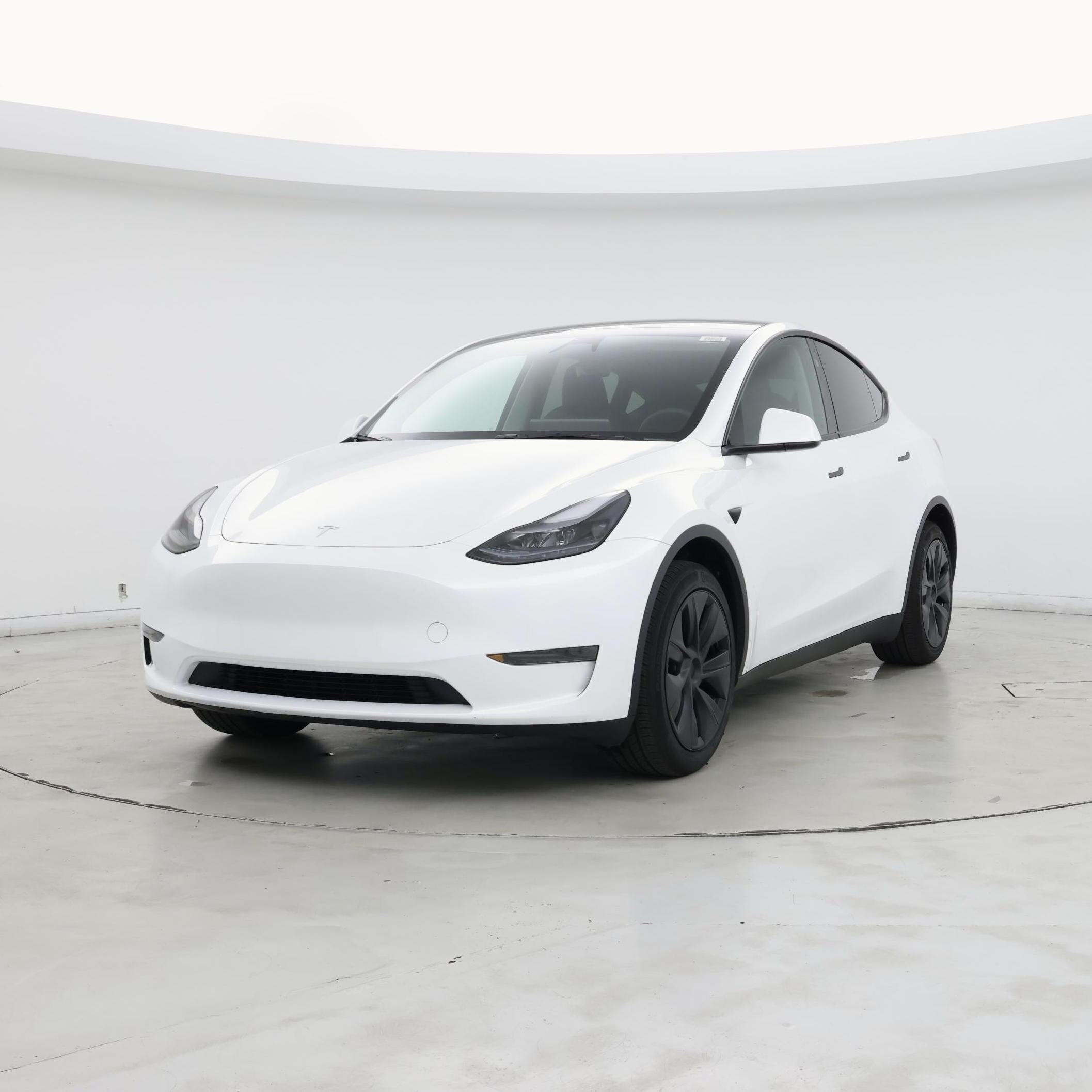 Thumbnail: 2025 Tesla Model Y - 4