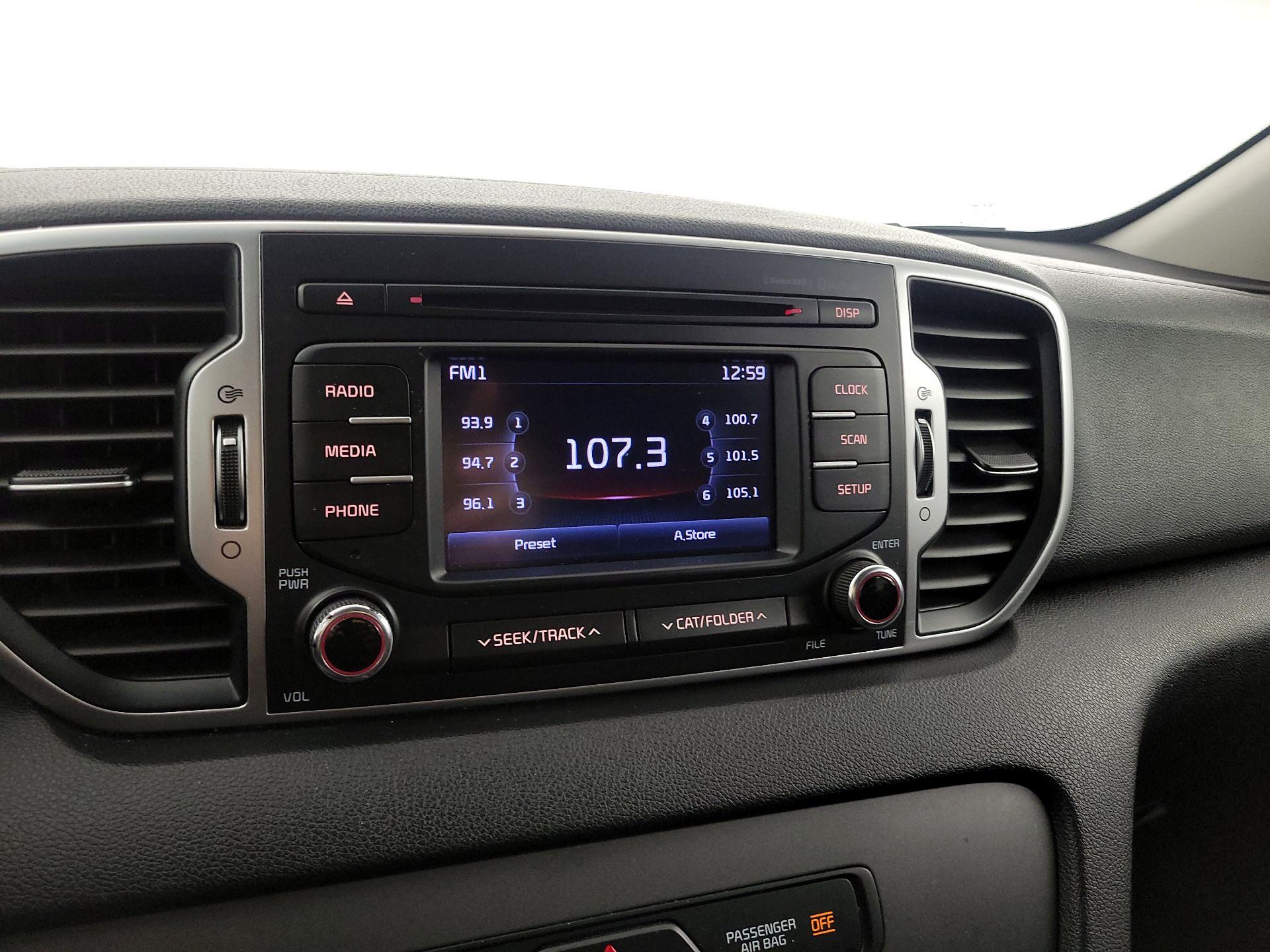 Thumbnail: 2017 Kia Sportage - 15