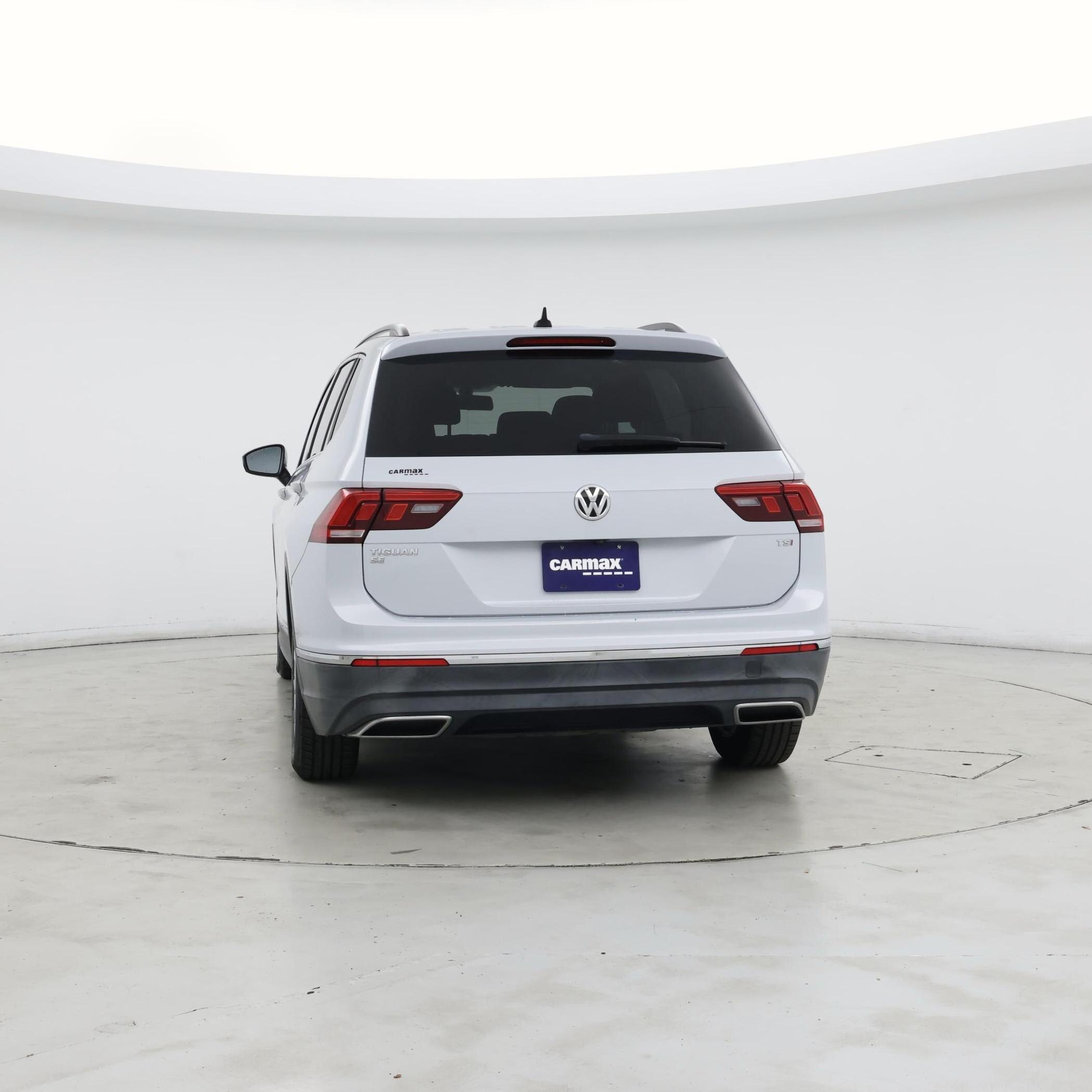 Thumbnail: 2018 Volkswagen Tiguan - 6