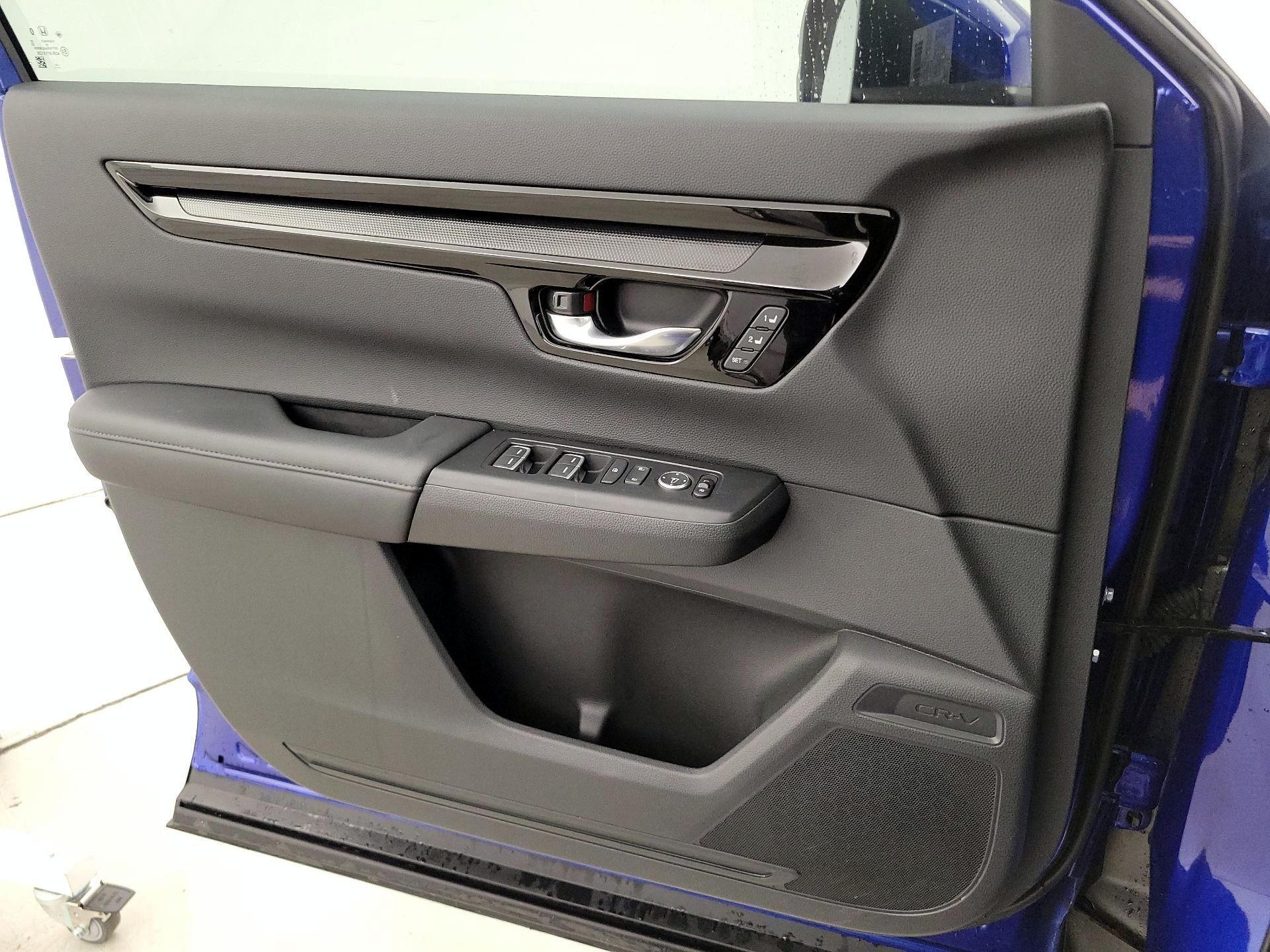 Thumbnail: 2023 Honda CR-V - 12