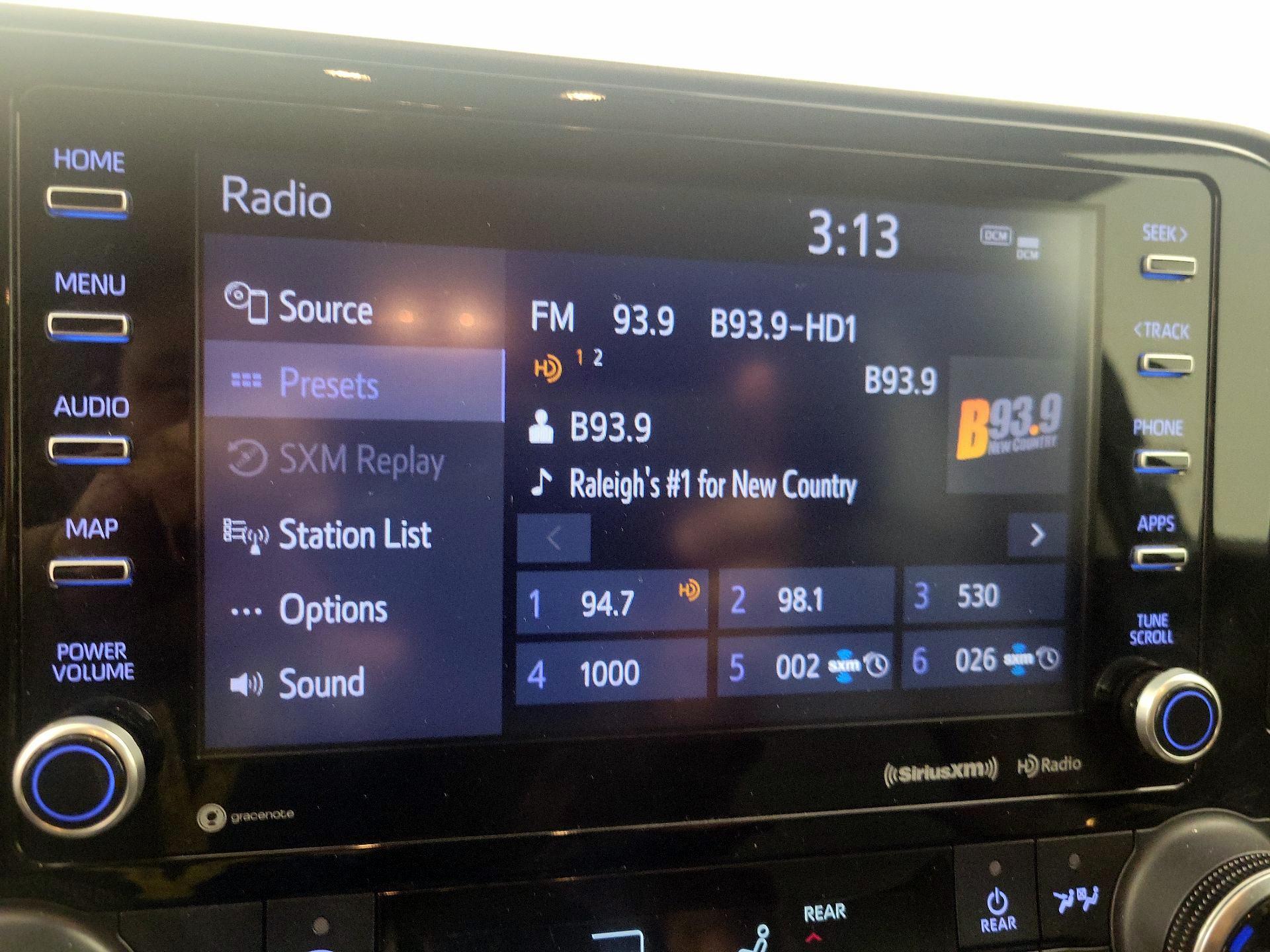 Thumbnail: 2022 Toyota Highlander - 13