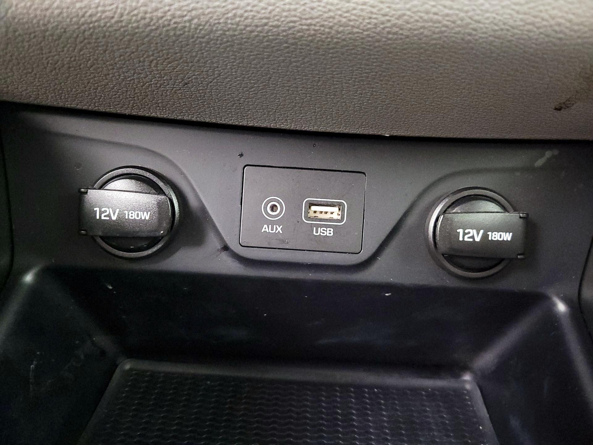 Thumbnail: 2020 Hyundai Tucson - 18